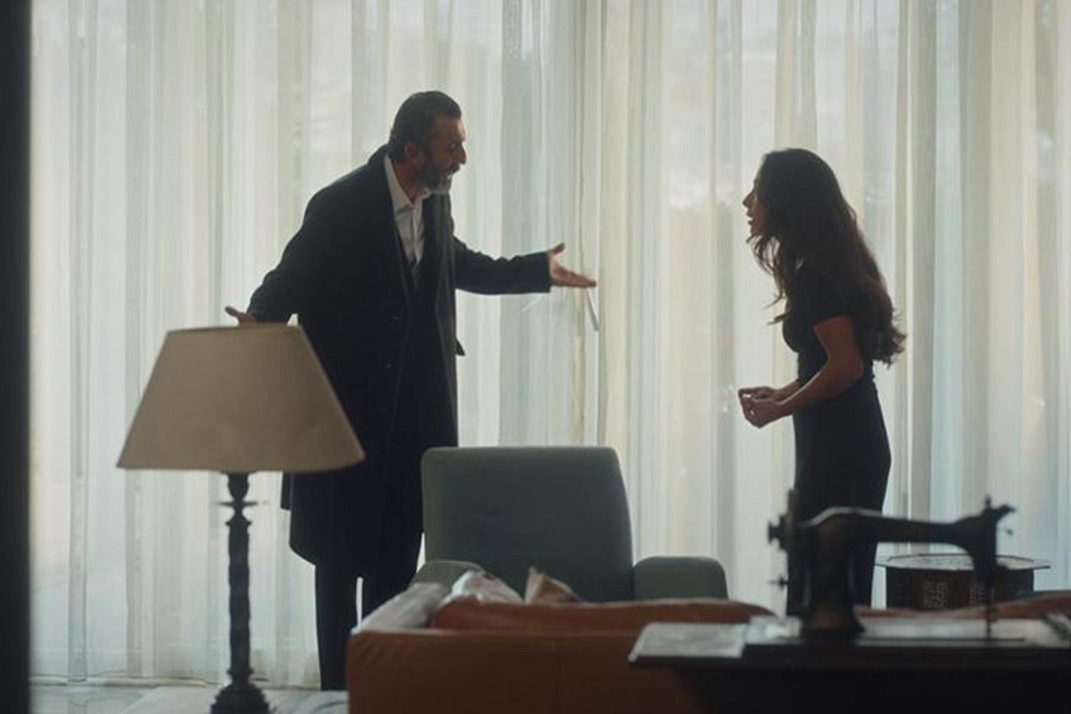 Ebru Aytemur'dan Deli Gürdal ve Gonca'nın İlişkisine Şok Detaylar