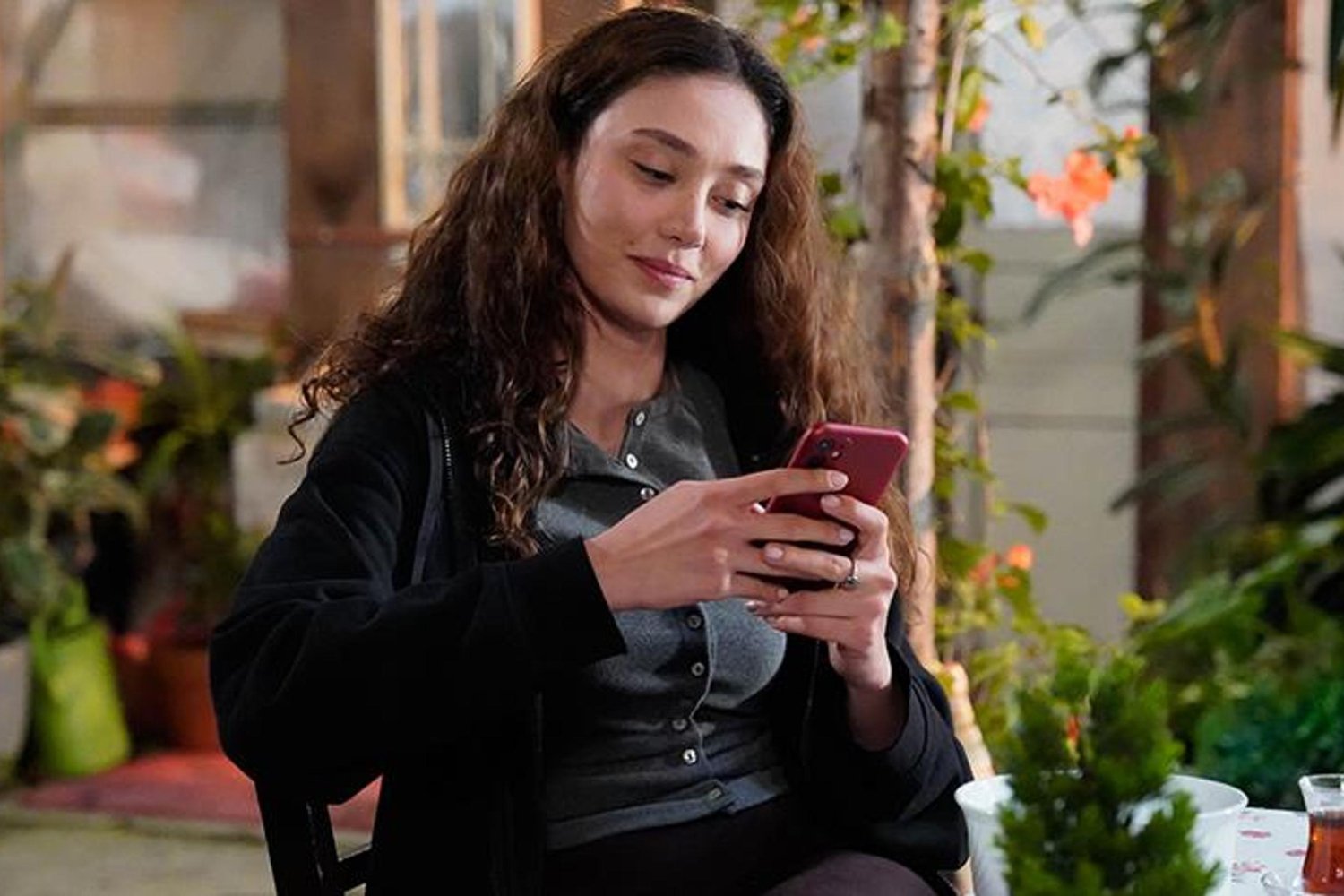 Gizem Sevim Güller ve Günahlar'ın Yeni Yıldızı Sanal Medyanın Gözdesi Oldu!