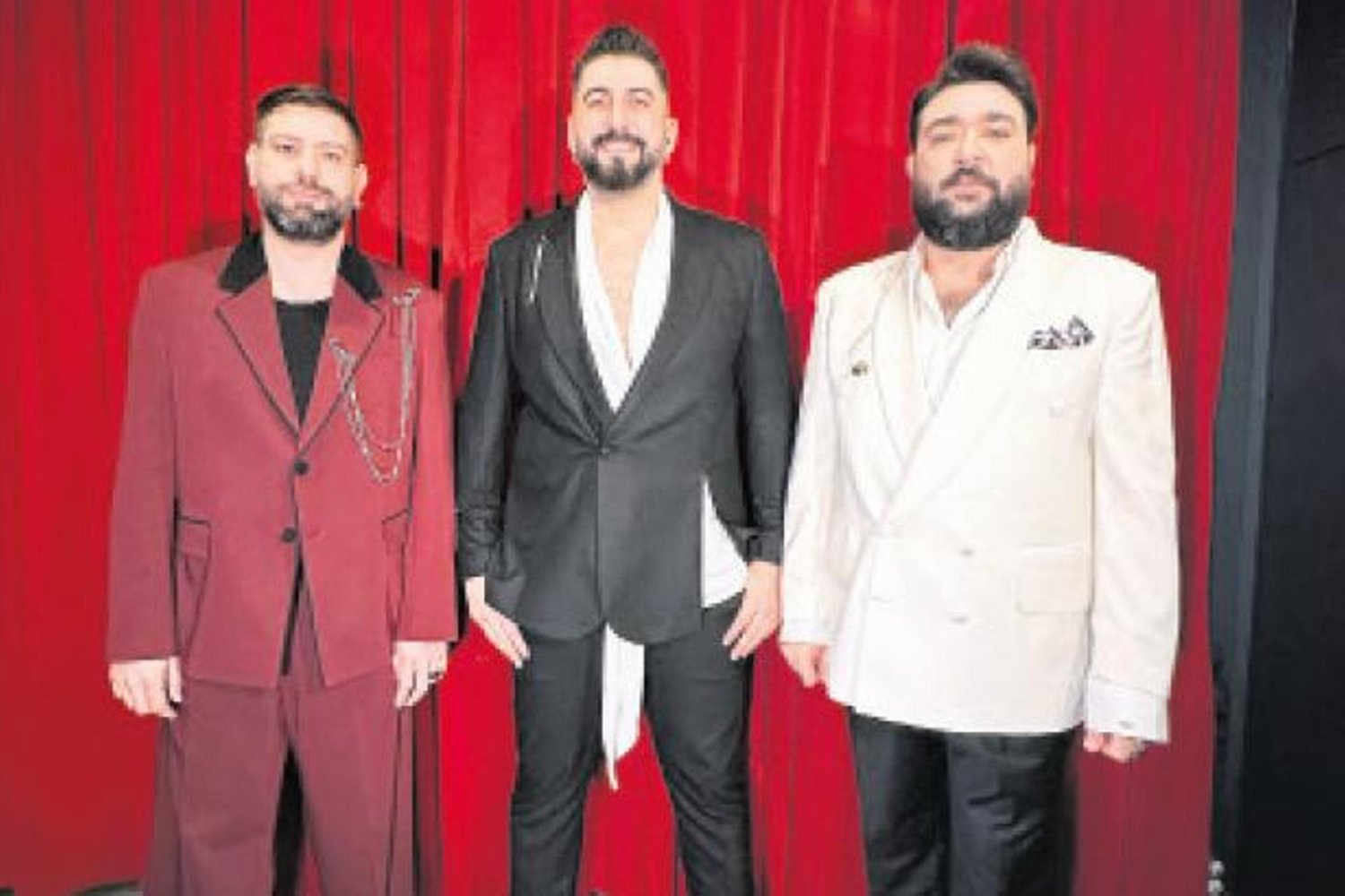 Türk Rock Grubu ve Emre Altuğ Konseriyle Müziğe Duygu Dolu Anlar