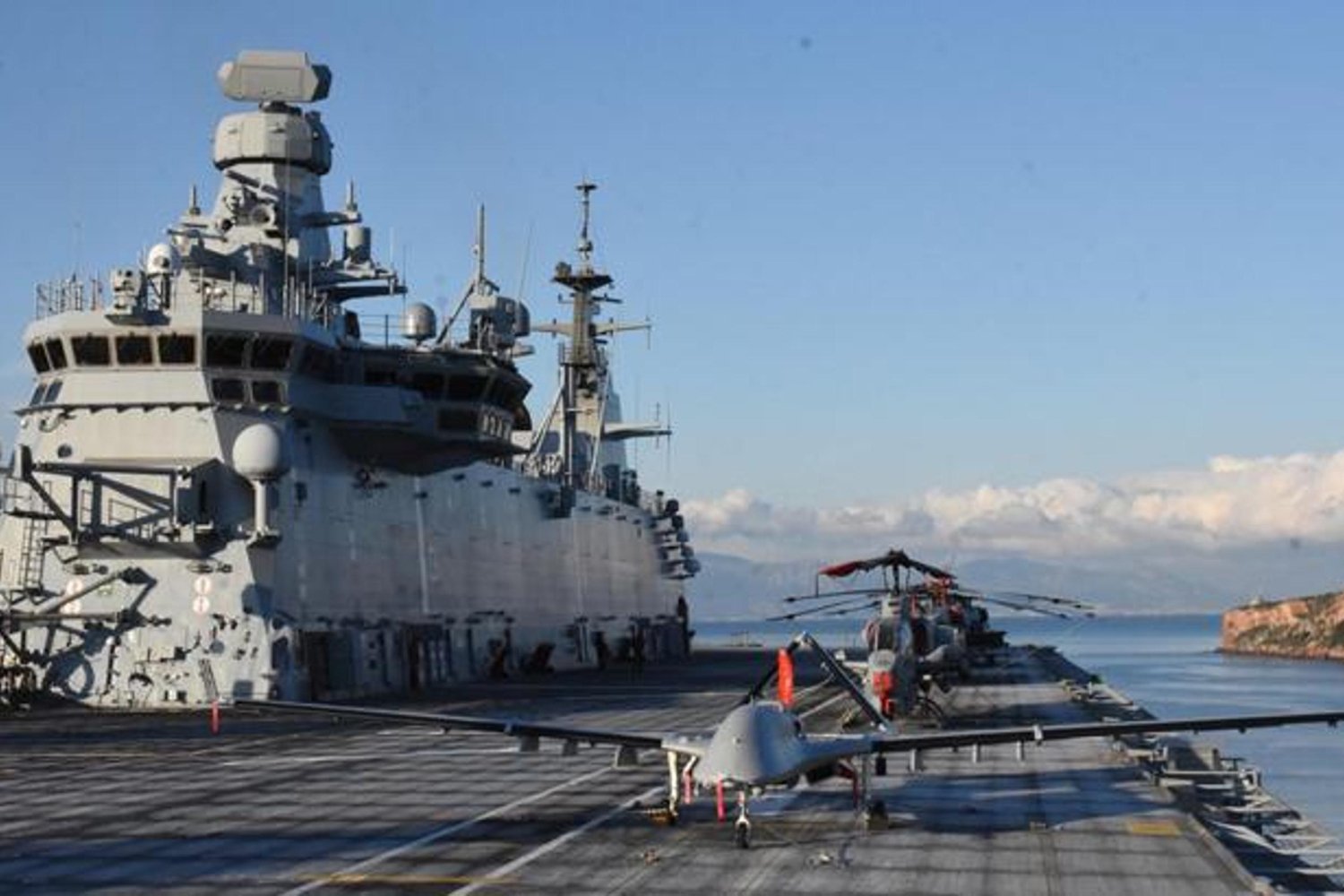 Türk Deniz Kuvvetleri NATO Görev Kuvvetleri Devretme Töreniyle Güçlerini Bir Kez Daha Gösterdi