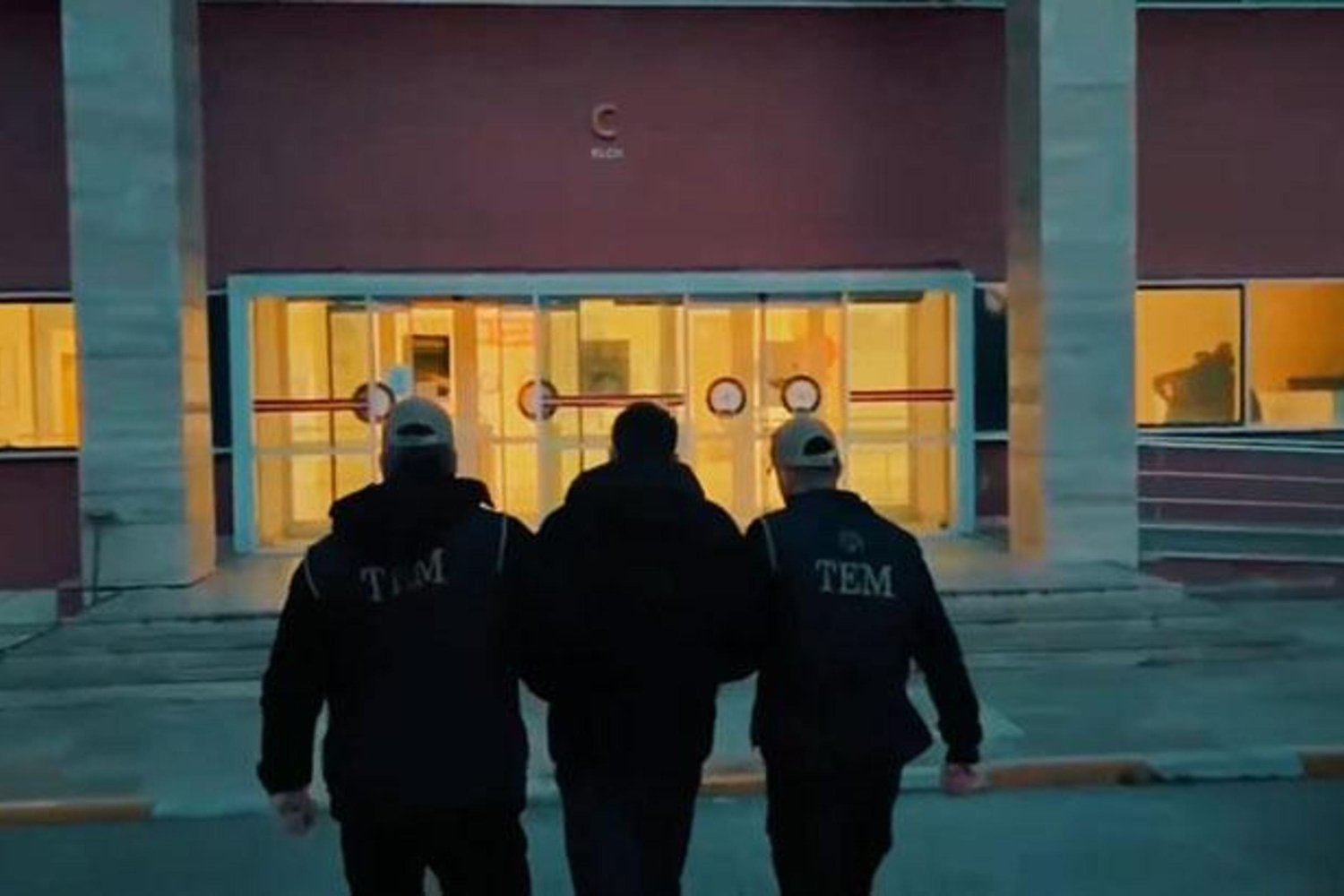 İçişleri Bakanlığı'ndan FETÖ Operasyonu: 151 Şüpheli Yakalandı, 82'si Tutuklandı