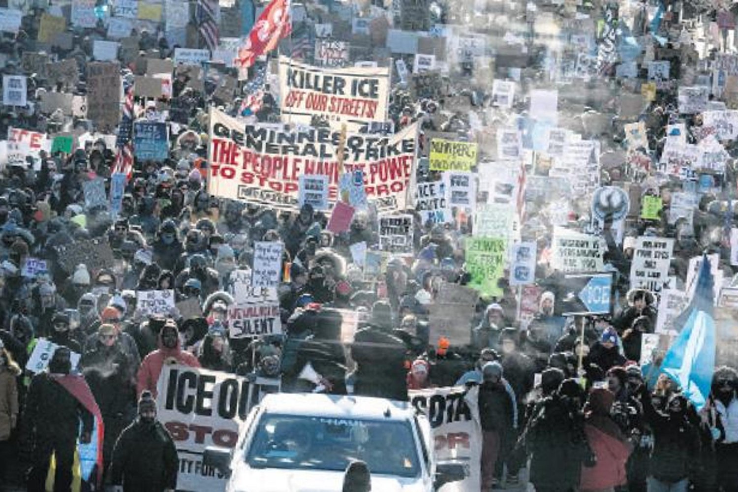 ABD Minnesota'da ICE Şiddeti Protesto Ediliyor: 2 Vatandaş Öldü