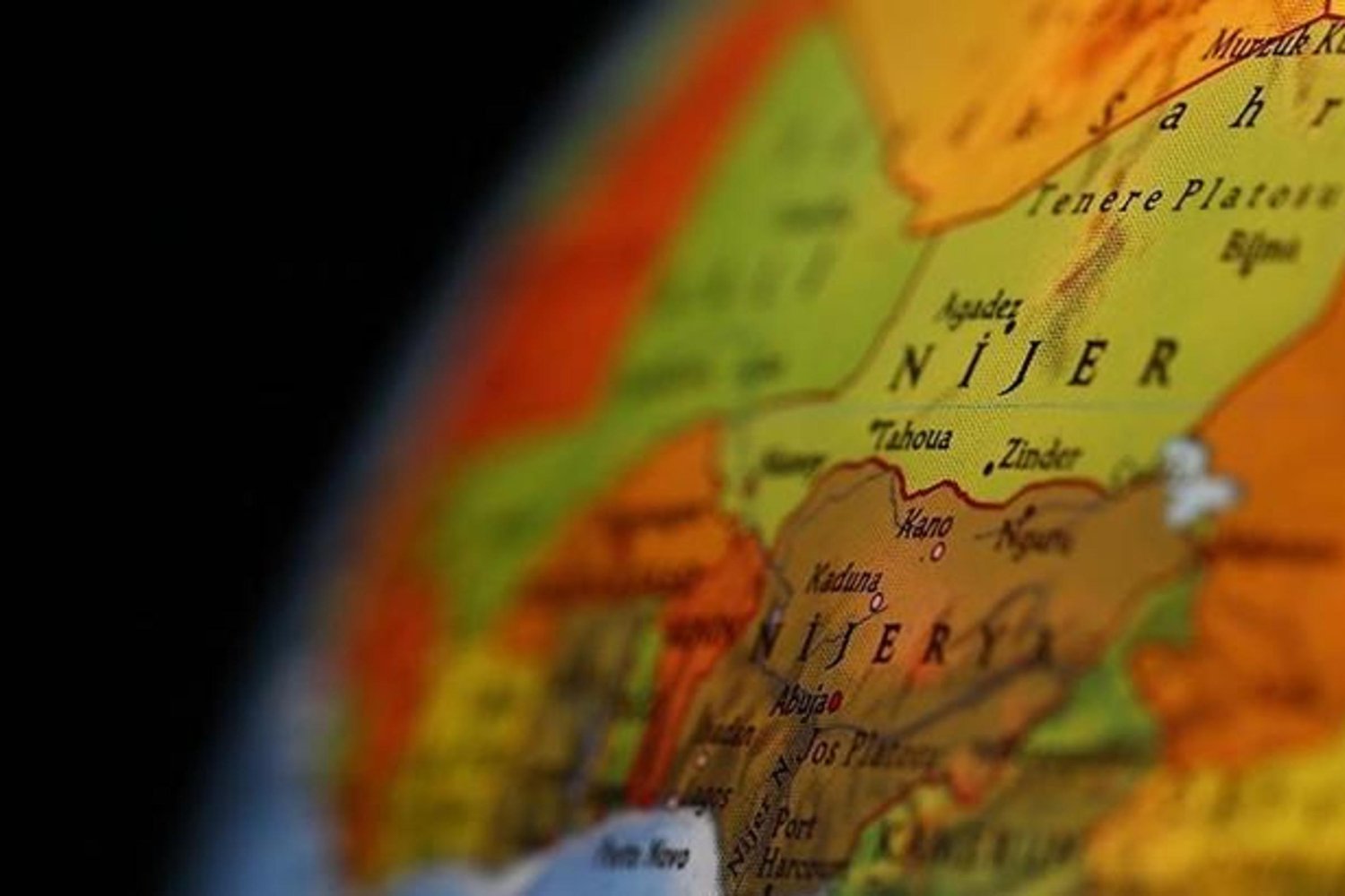 Nijer Güvenlik Krizi: ABD Dışişleri'nden Seyahat Uyarısı ve Olayların Detayları