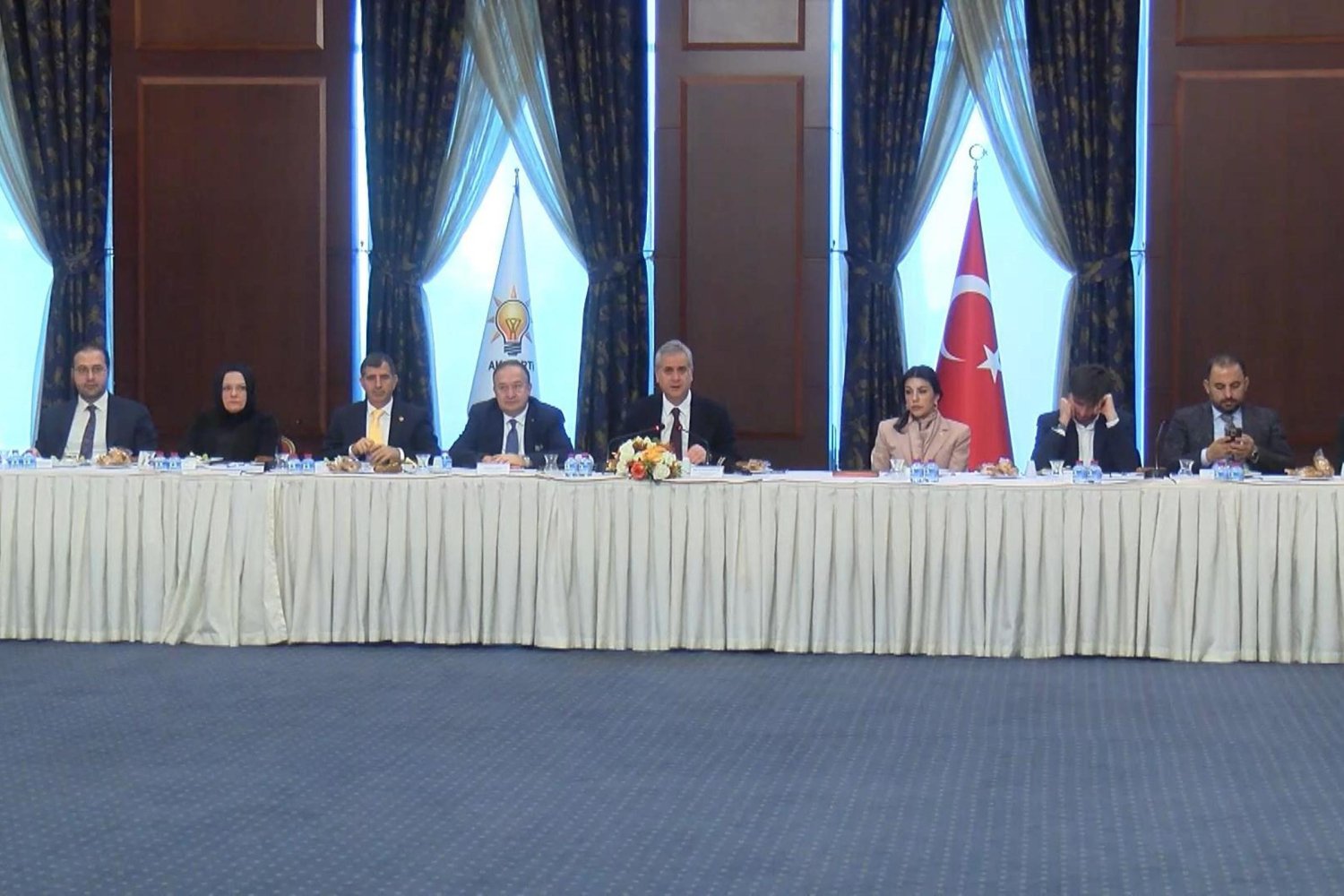 AK Parti'den Gazze Görüşmeleri ve Dış Politika Vurgusu