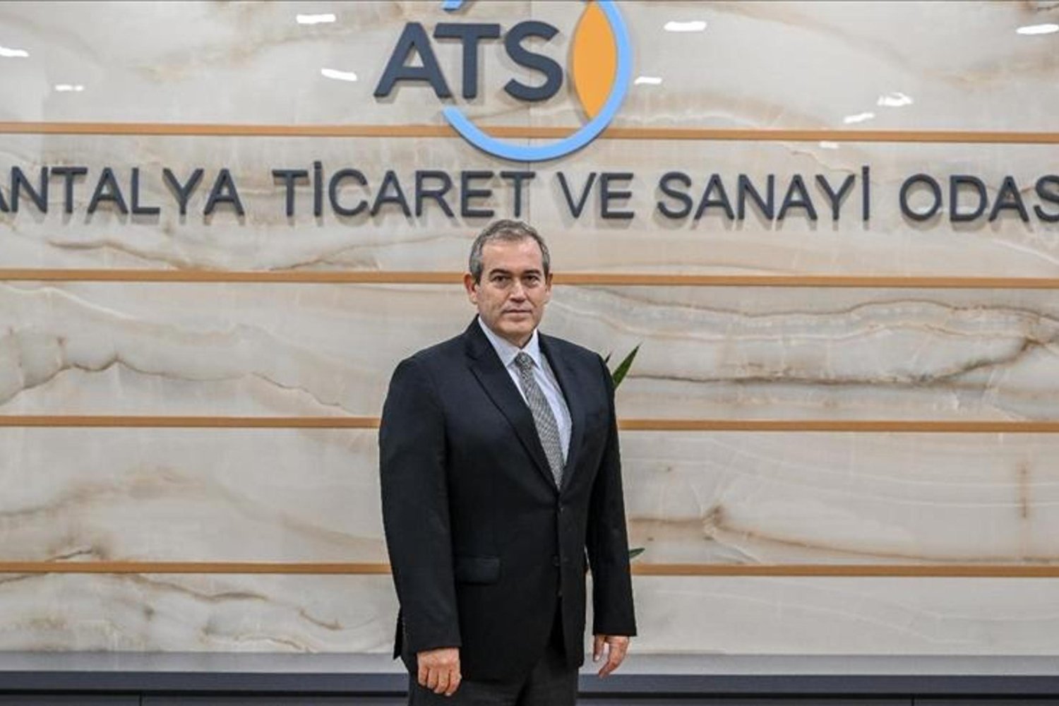 Antalya Turizm ve Ekonomi Güçleniyor: 2025 Ziyaretçi Hedefleri ve Yabancı Yatırımlar