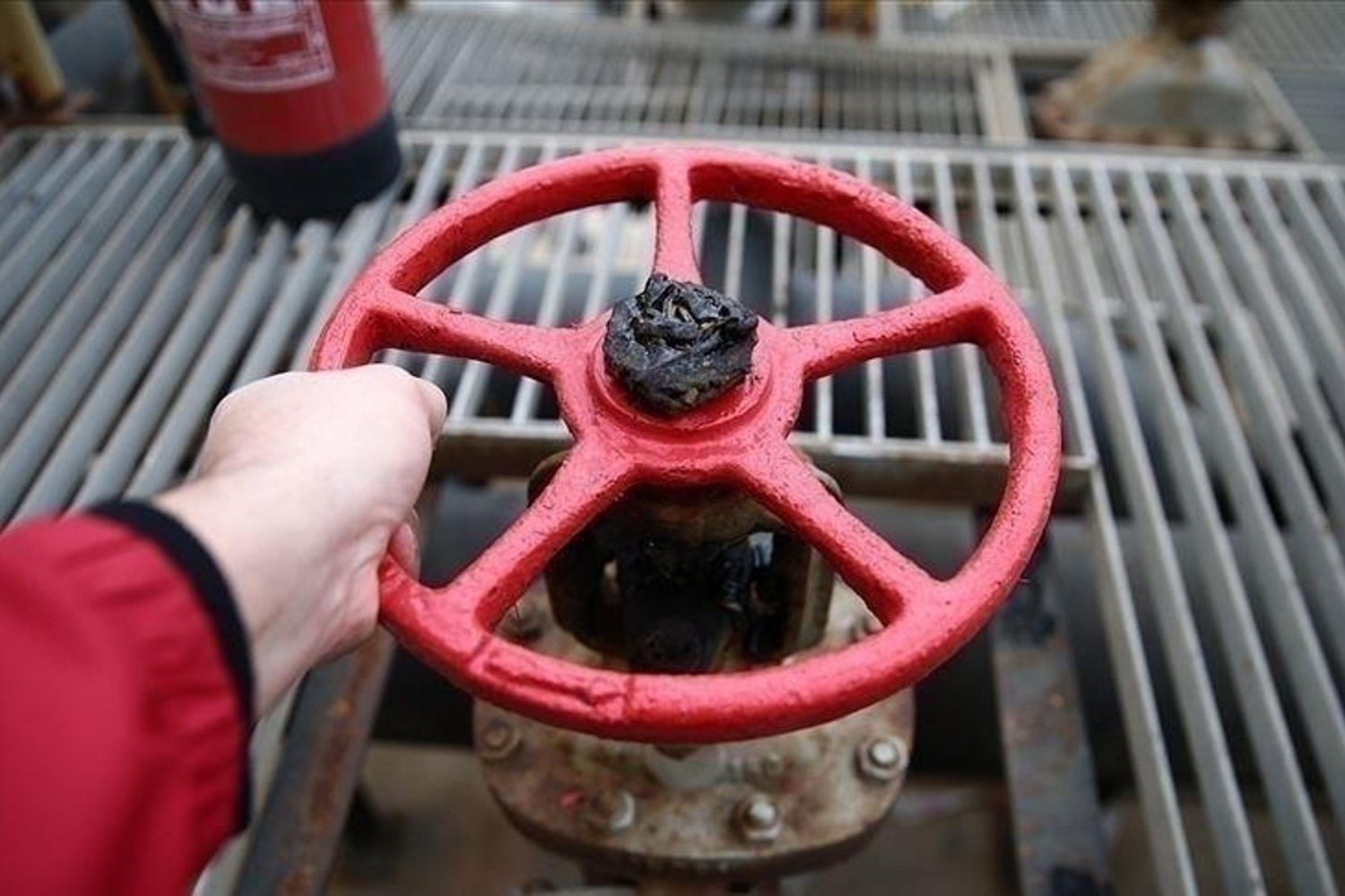 Azerbaycan 2025 Petrol ve Doğal Gaz Üretiminde Rekorlar Kırıyor