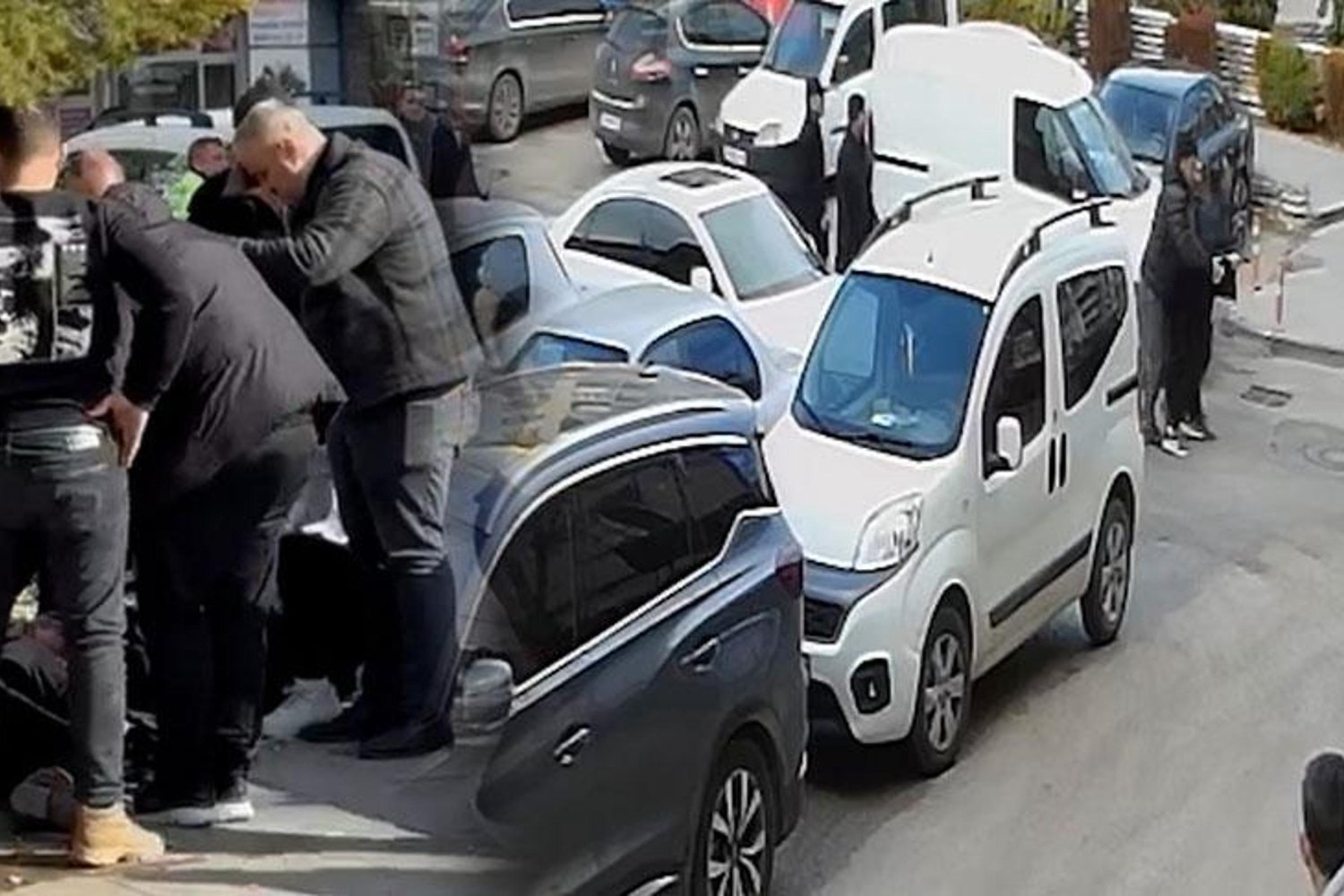 Kaçak Silahla Silahlı Saldırı! 1 Ölü, 3 Yaralı Olayı Kana Buladı