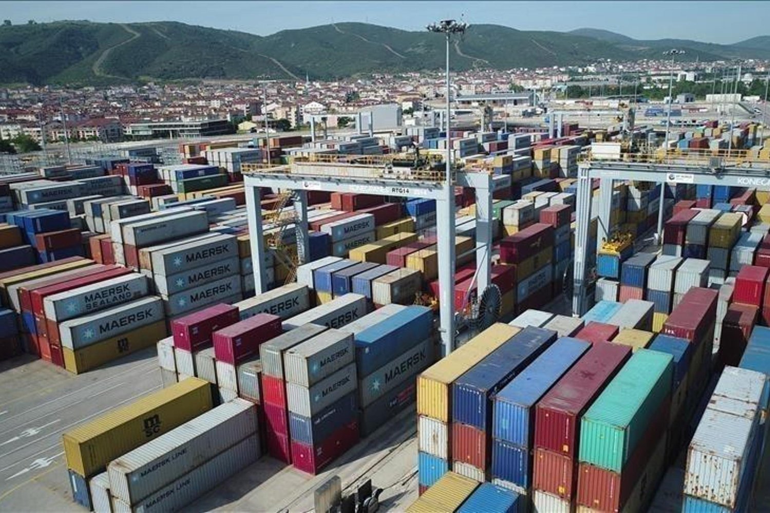 Türkiye'nin ihracatı 2024'te %4,5 artışla rekor kırdı