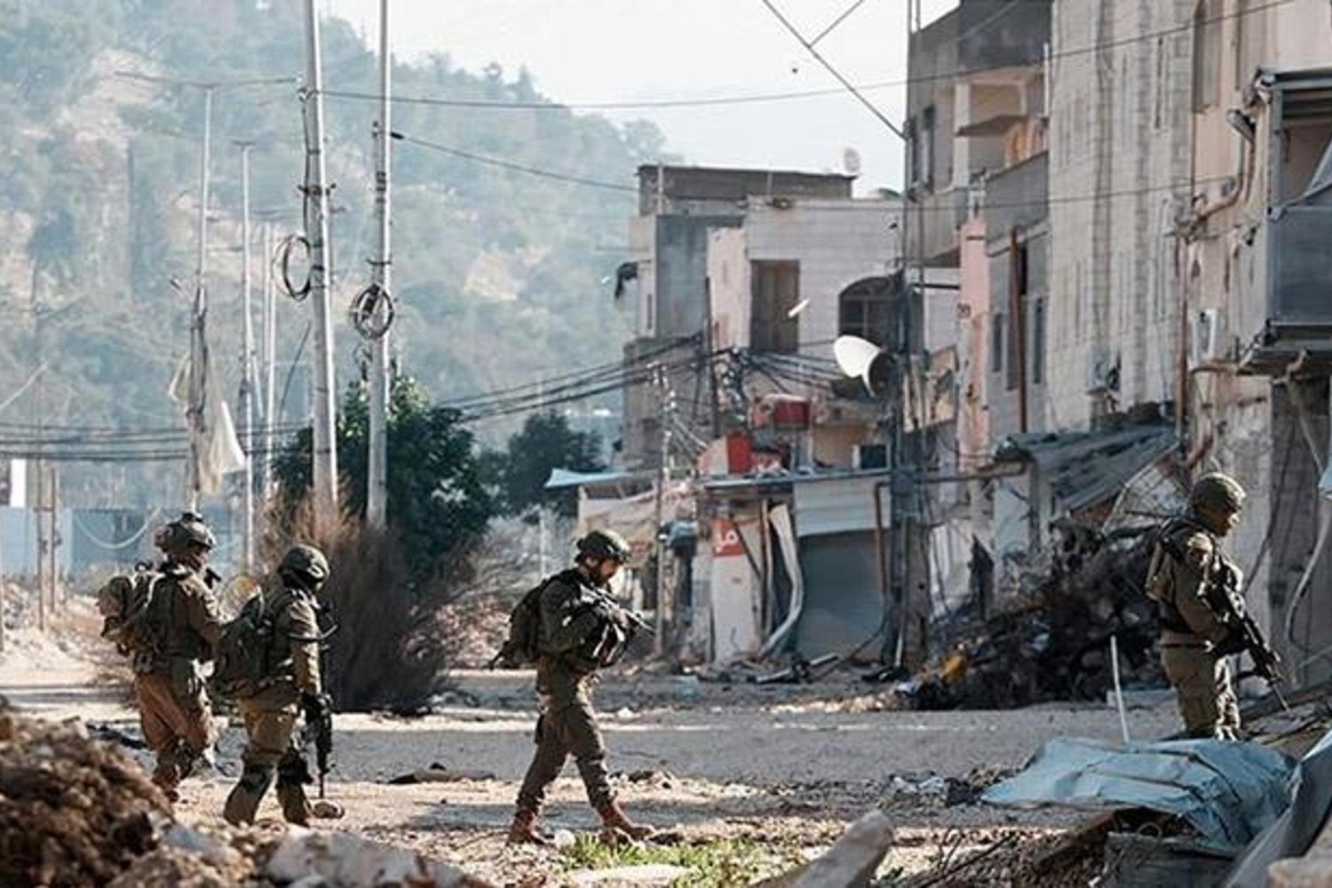 Filistin'e Saldırılar Artıyor: İsrail Batı Şeria'yı Gasp Ediyor!