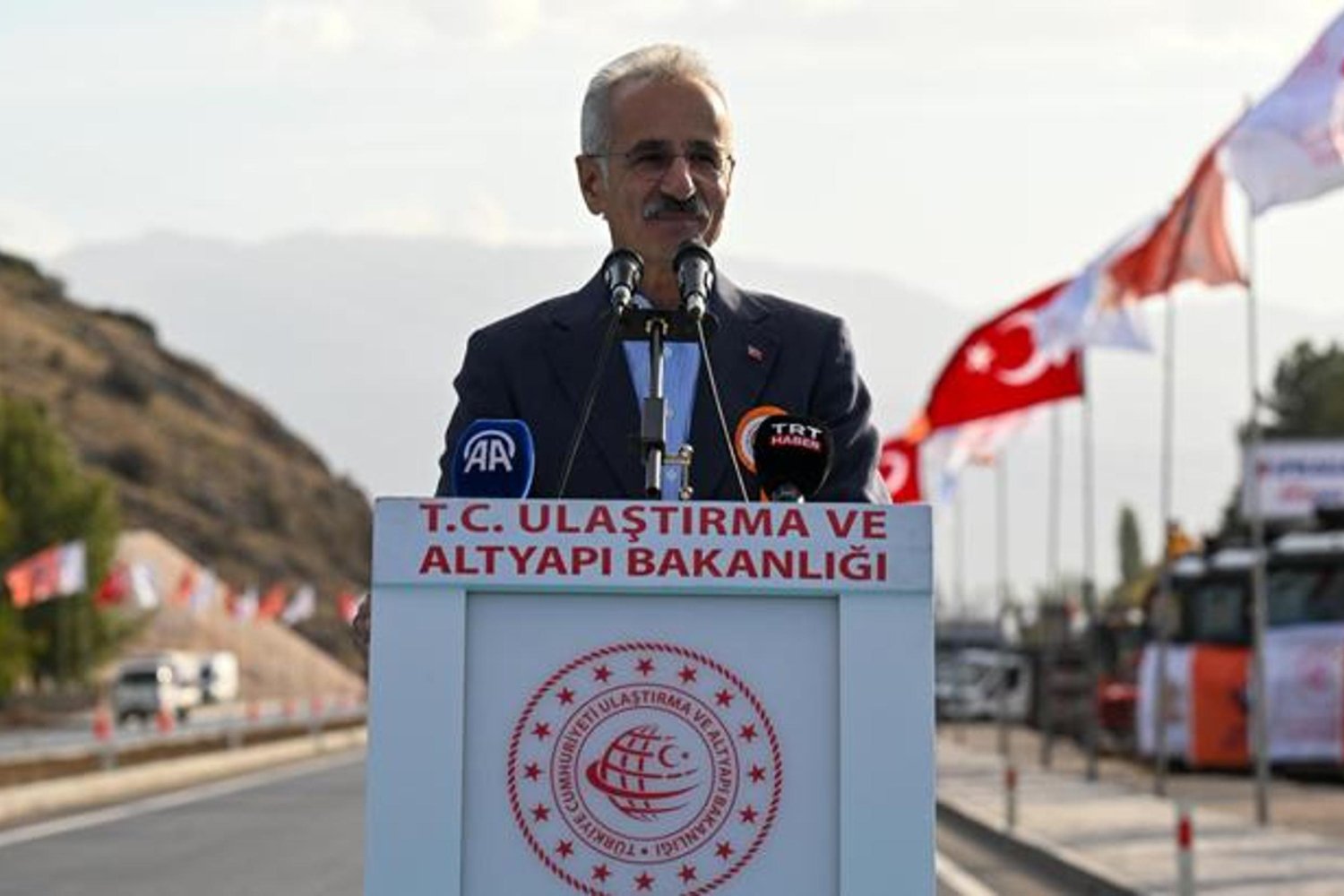 Bölünmüş Yol Uzunluğu 30 Bin Km'yi Aştı: Türkiye'nin Yeni Altyapı Rekoru