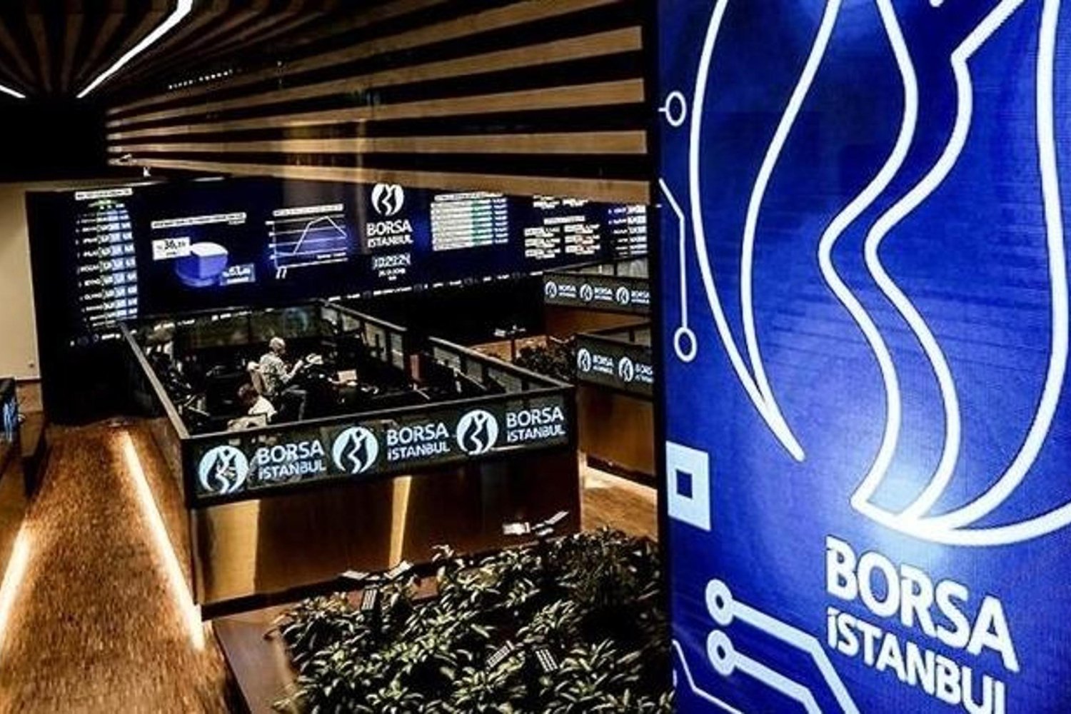 BIST 100 Gün Sonunda Rekor Kırdı: İşlem Hacmi 192,4 Milyar Lira