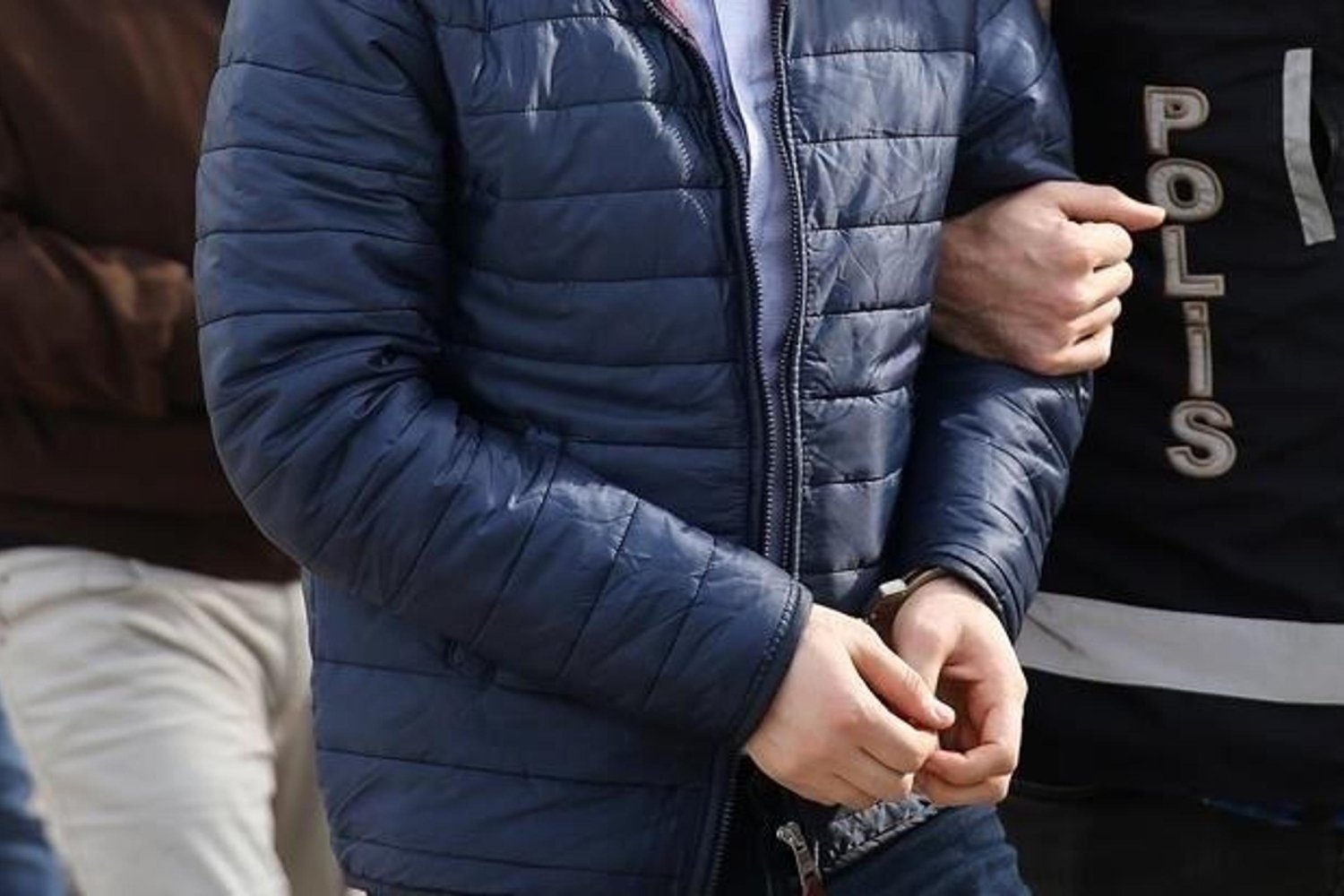 İstanbul'da Piyasa Dolandırıcılığına Darbe: Operasyonlarda 17 Şüpheli Gözaltında