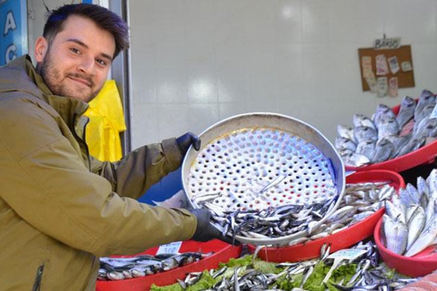 Bilecik'te Palamut Yerini Hamsiye Bıraktı: Deniz Ürünleri Sektöründe Değişim