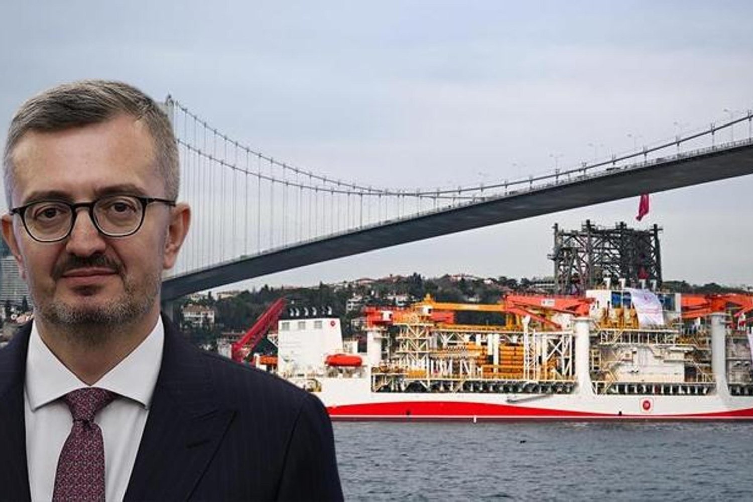 Yıldırım Sondaj Gemisi İstanbul Boğazı'ndan Geçti: Türkiye'nin Enerji Gücü Artıyor