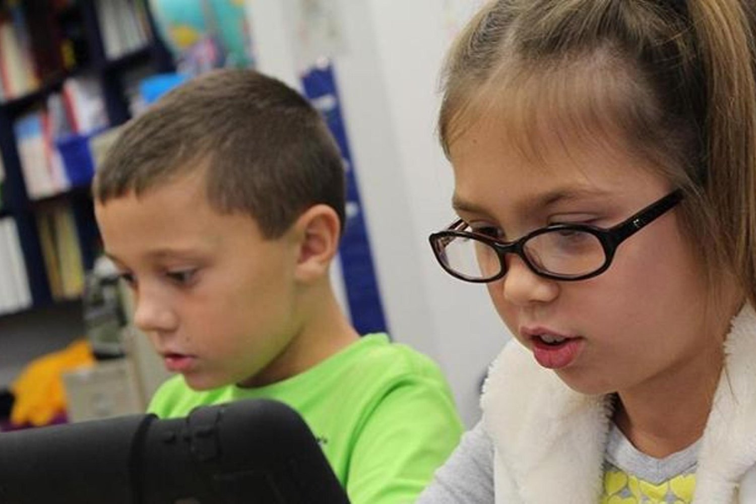 Dijital Ebeveynlik Rehberiyle Çocuklarınızı Güvence Altına Alın!