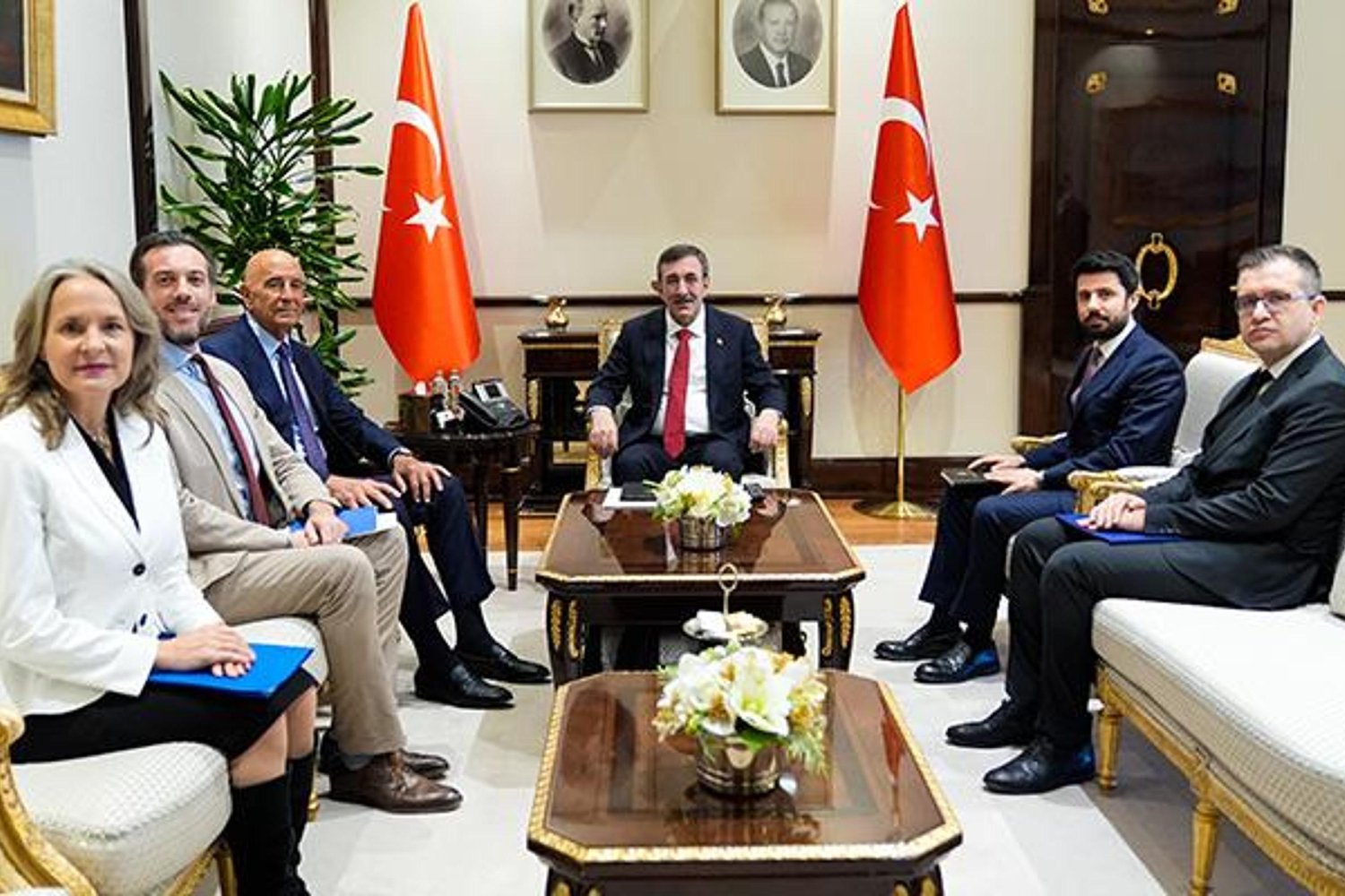 Türkiye-ABD İlişkilerinde Kritik Gelişme: CAATSA ve Bölgesel Müzakereler