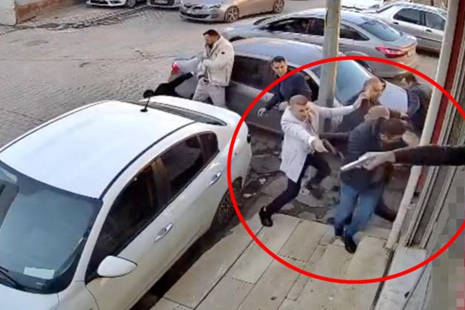 Kızıltepe'de Silahlı Çatışma: 1 Ölü, 10 Kişi Gözaltında