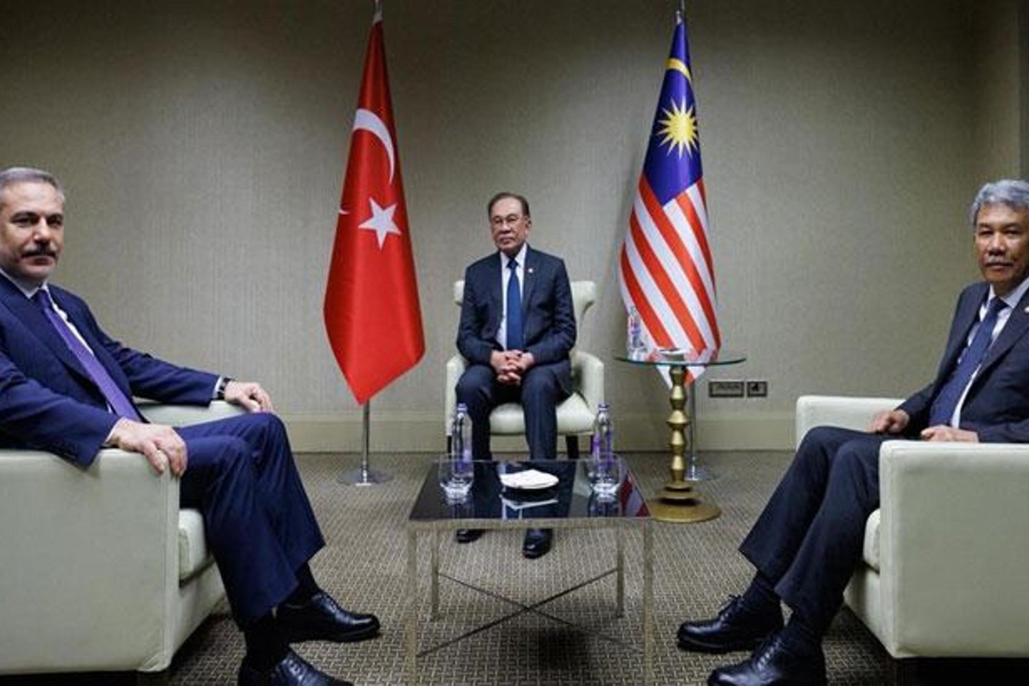 Türkiye-Malezya Zirvesi: Dışişleri Rekor Ticaret Hedefleriyle Buluşuyor