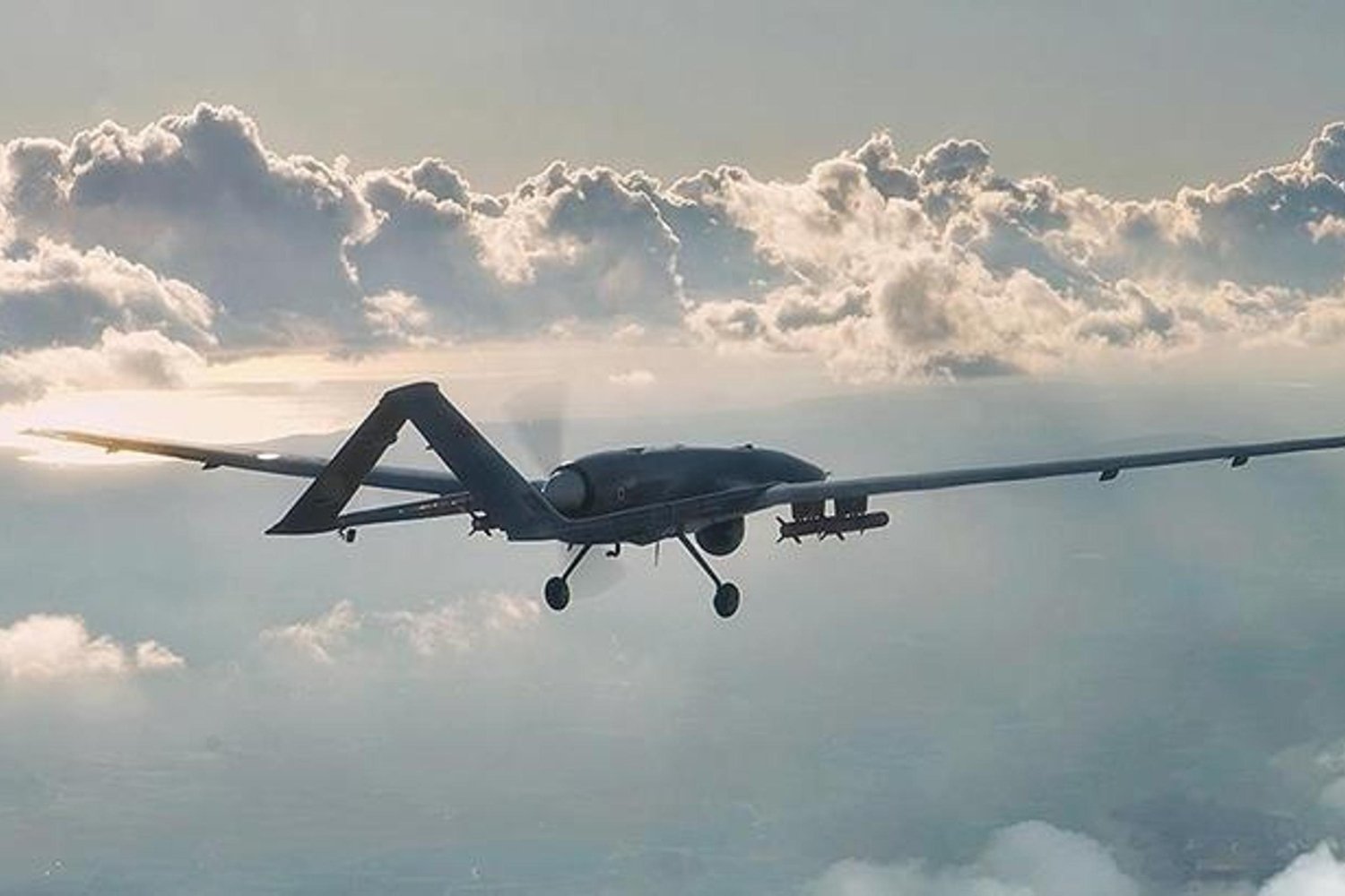 Baykar 2025'te de Dünya İHA Liderliğini Sürdürüyor: 2.2 Milyar Dolarlık İhracatla Rekorlar Kırdı