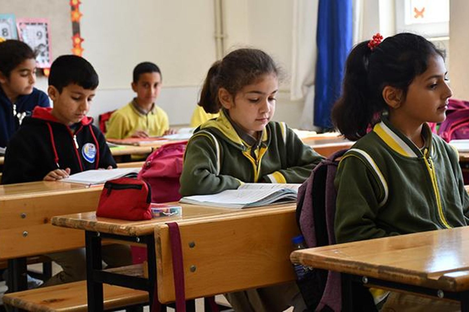 Kocaeli Darıca'da Fırtına: Okullarda Hasar ve Eğitime Ara