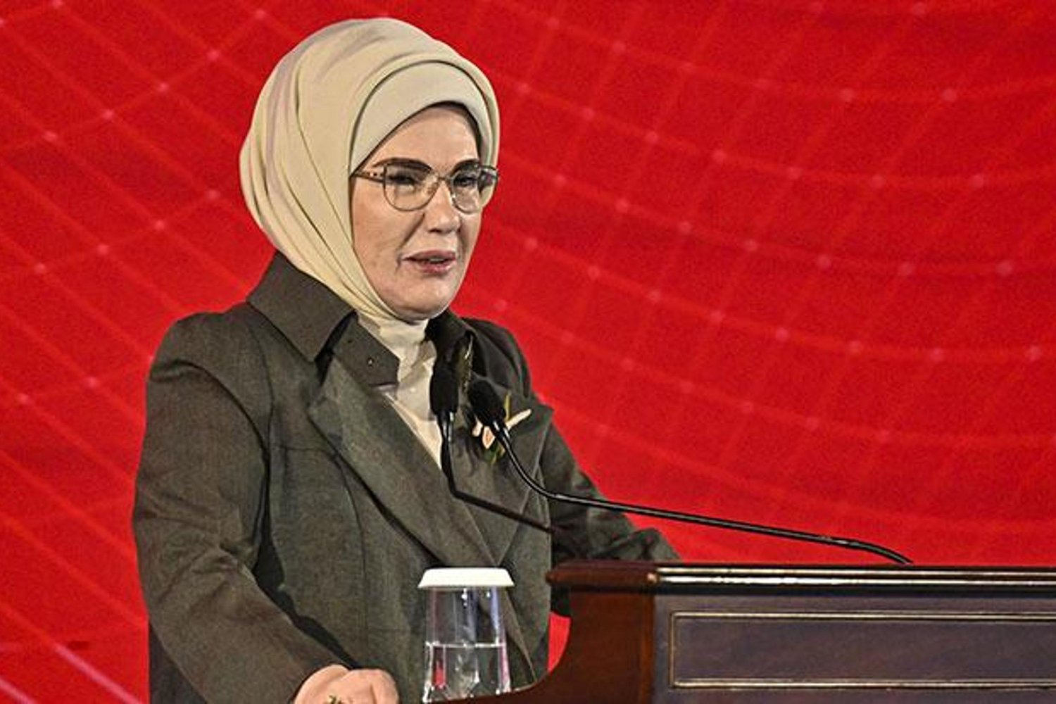 Emine Erdoğan'dan Birleşik Arap Emirlikleri Desteğiyle  Bu Büyük Proje Açılışı