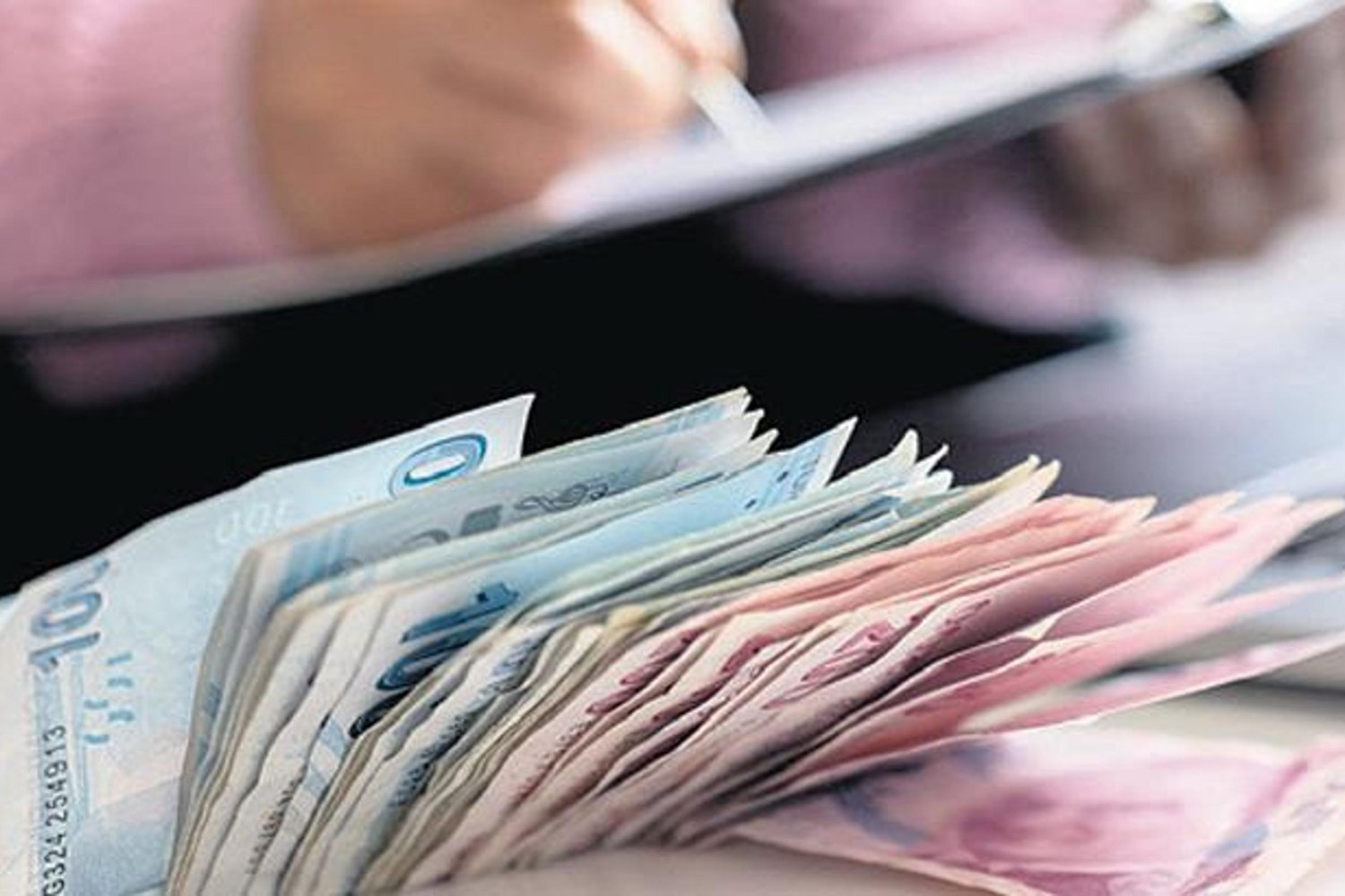 Emekli Maaşlarına Dev Artış: 20 Bin Lira Hedefleniyor