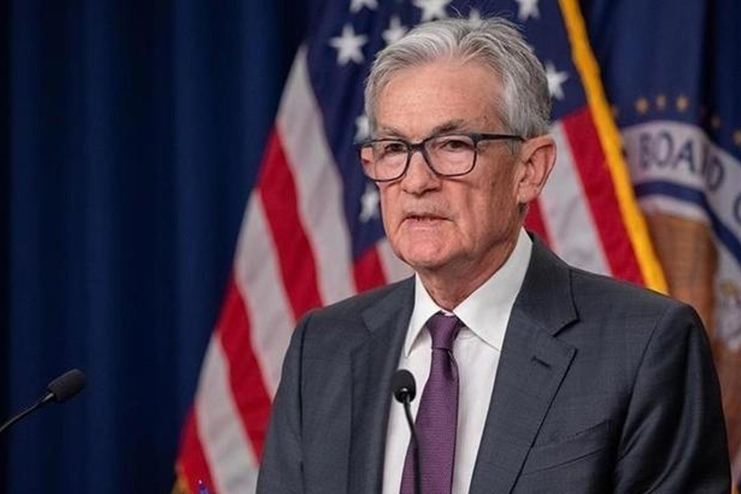 Fed Başkanı Powell, Ceza Tehdidiyle Karşı Karşıya: Para Politikasında Siyasi Baskılar Artabilir