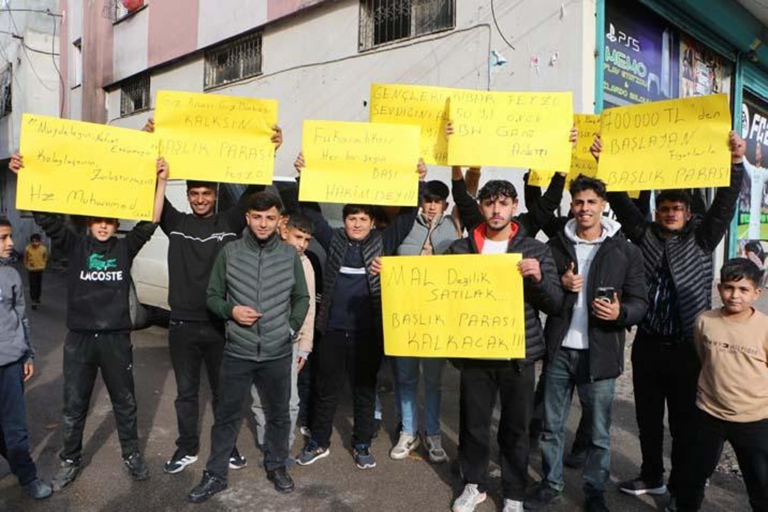 Başlık Parası Eylemiyle Gençler Evlilikte Adaletsizliğe Dur Dedi