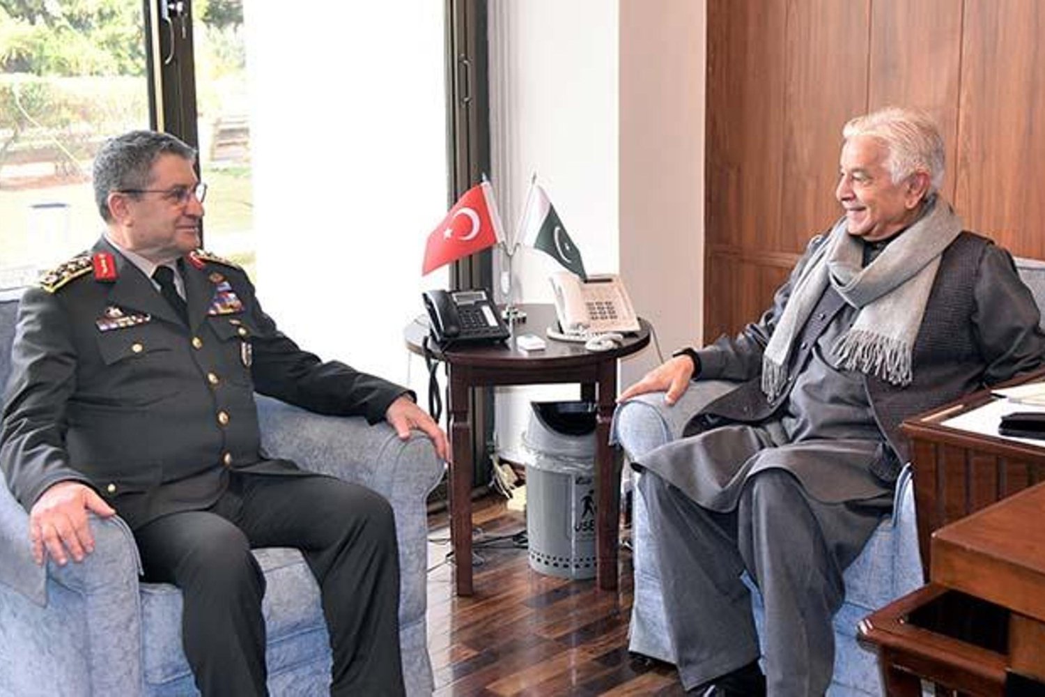 TSK Genelkurmay Başkanı Pakistan Ziyaretinde İki Bakan ile Görüştü