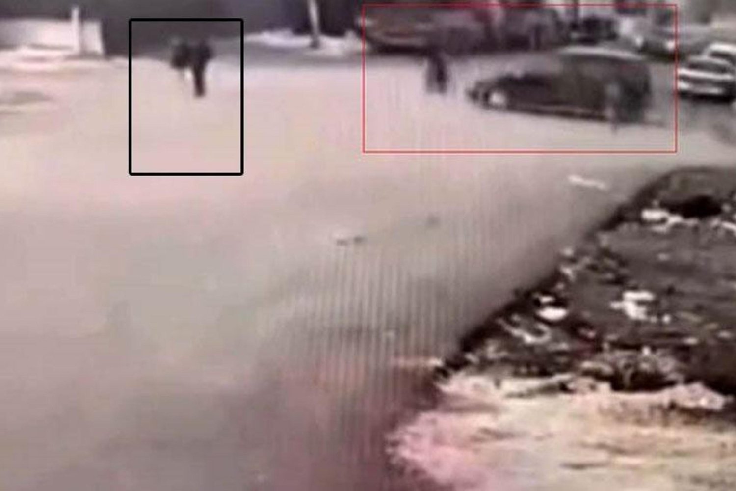 Şehitkamil'de Trafik Kazası: Motosiklet ve Yaya Yaralandı