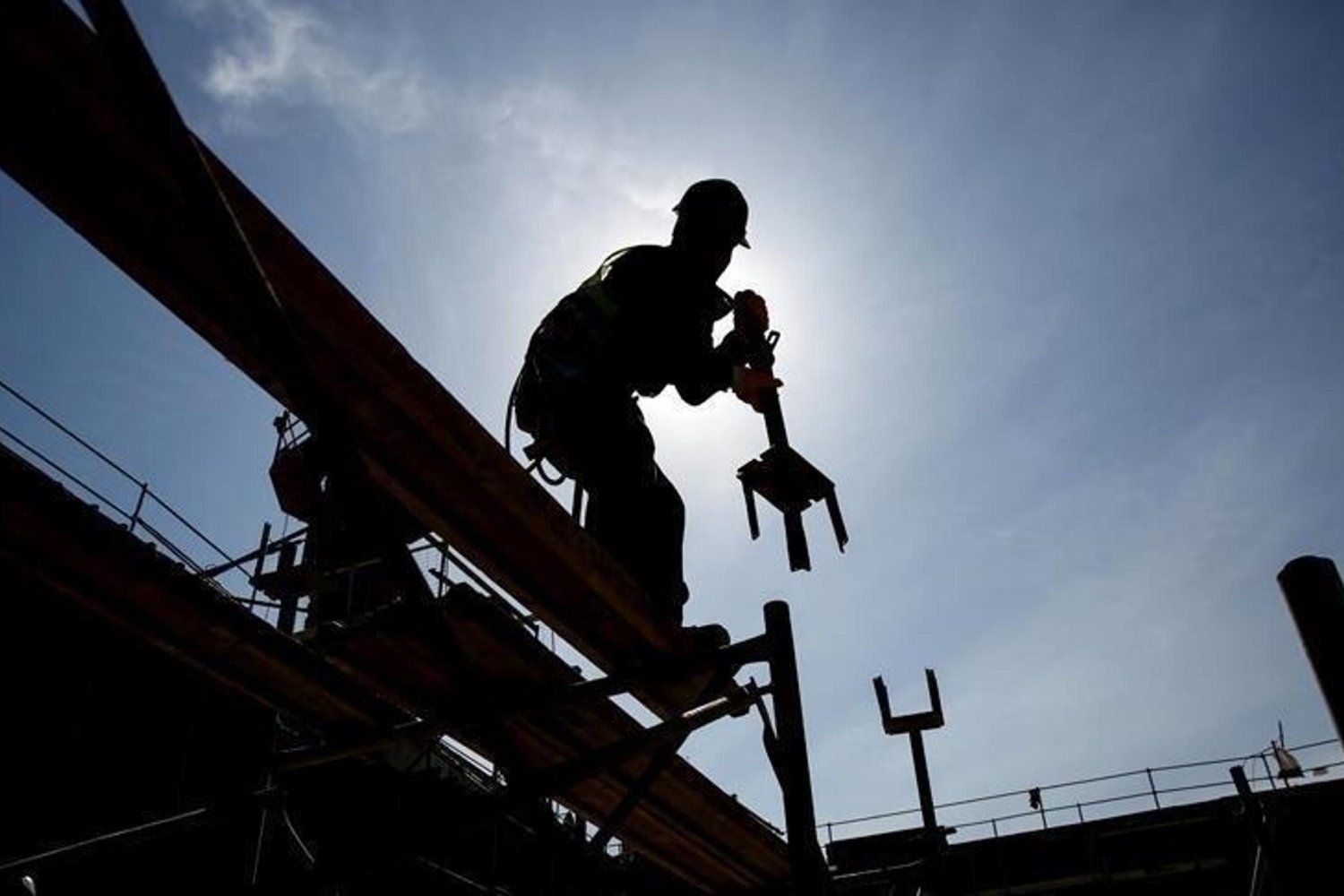 İnşaat üretim endeksi Kasım 2025'te yüzde 22,3 artışla dikkat çekiyor