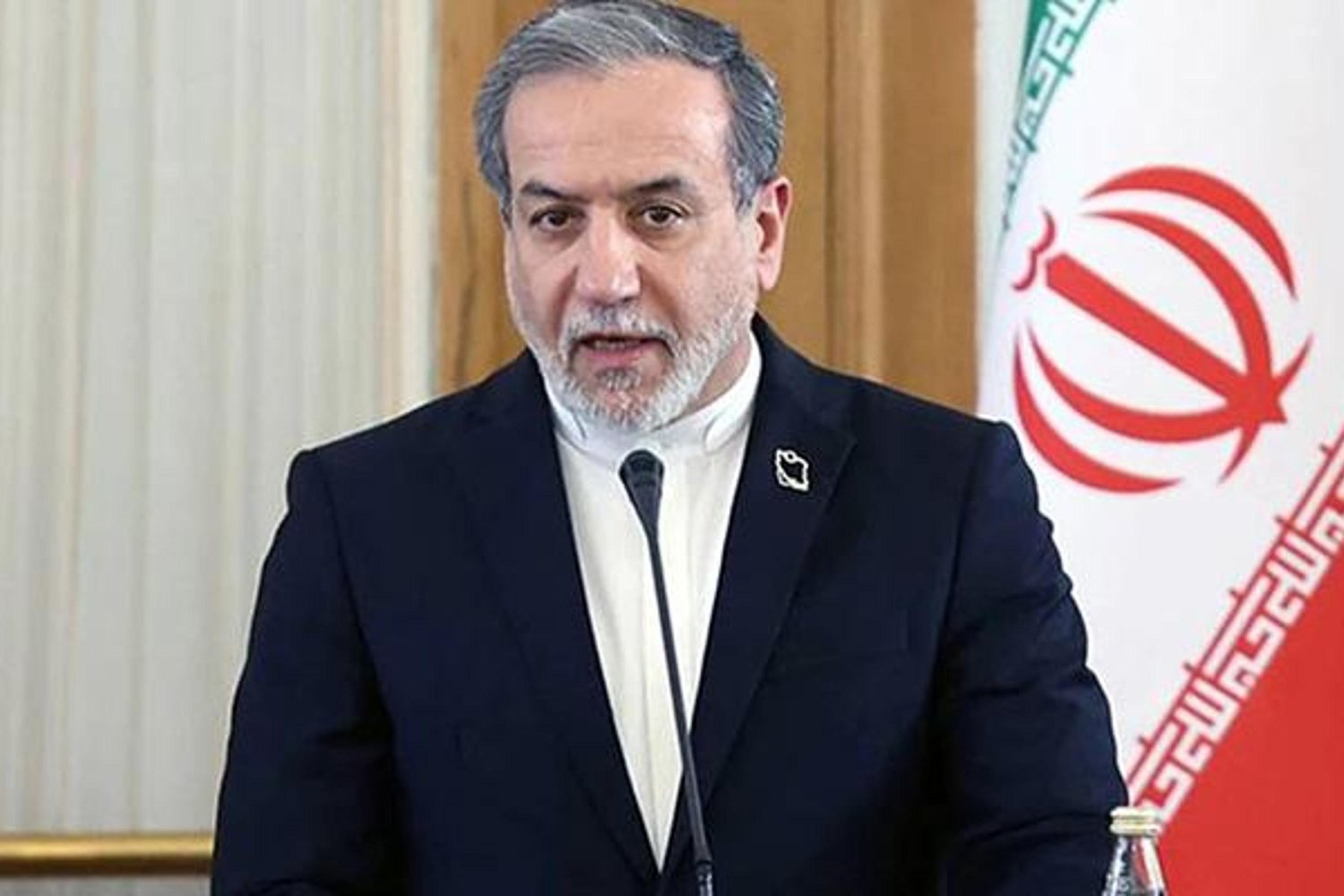 Davos Zirvesi Krizi: İranlı Bakan Arakçi Beyanı ve İsrail'e Çifte Standartlar