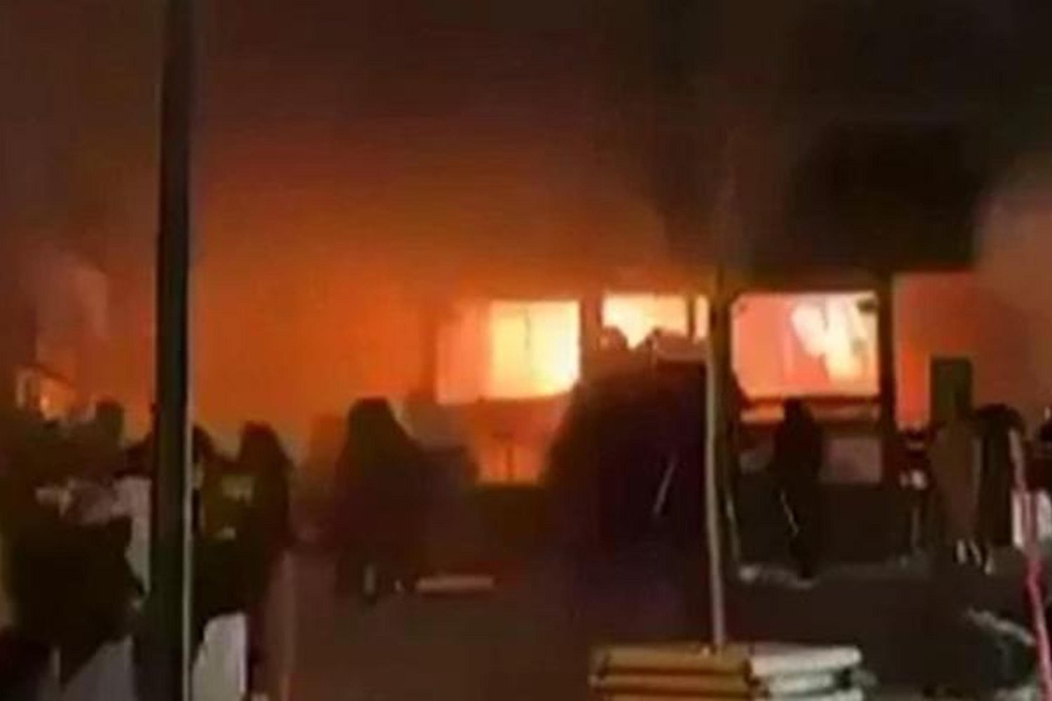 Crans-Montana Yılbaşı Yangını: Denetimsizlik ve Trajedi