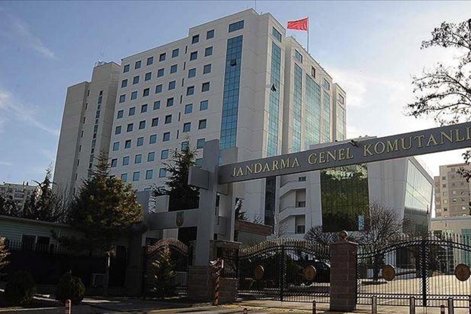 Jandarmaya Hakaret: Yetkililerden Sert Kınama ve Hukuki Takip