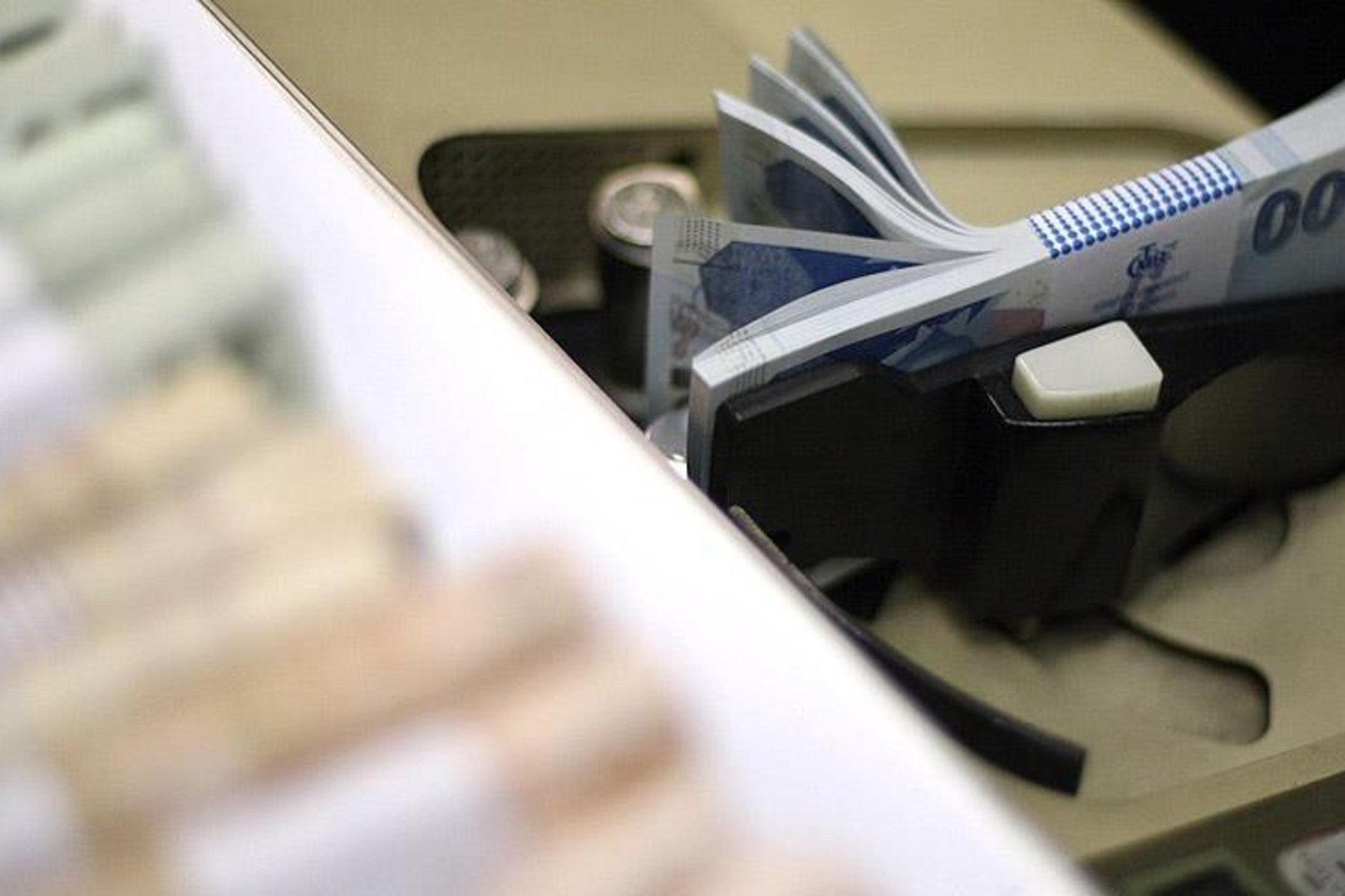 Kamu İhale Kanunu Güncellendi! Yeni Limitler 2025 Yİ-ÜFE Artışına Göre Belirlendi