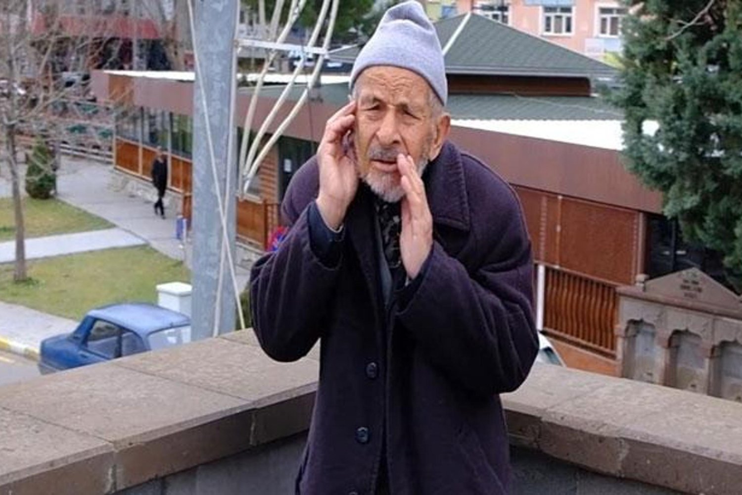 Yahyalı'da Geleneksel Cenaze Davet Geleneği Devam Ediyor