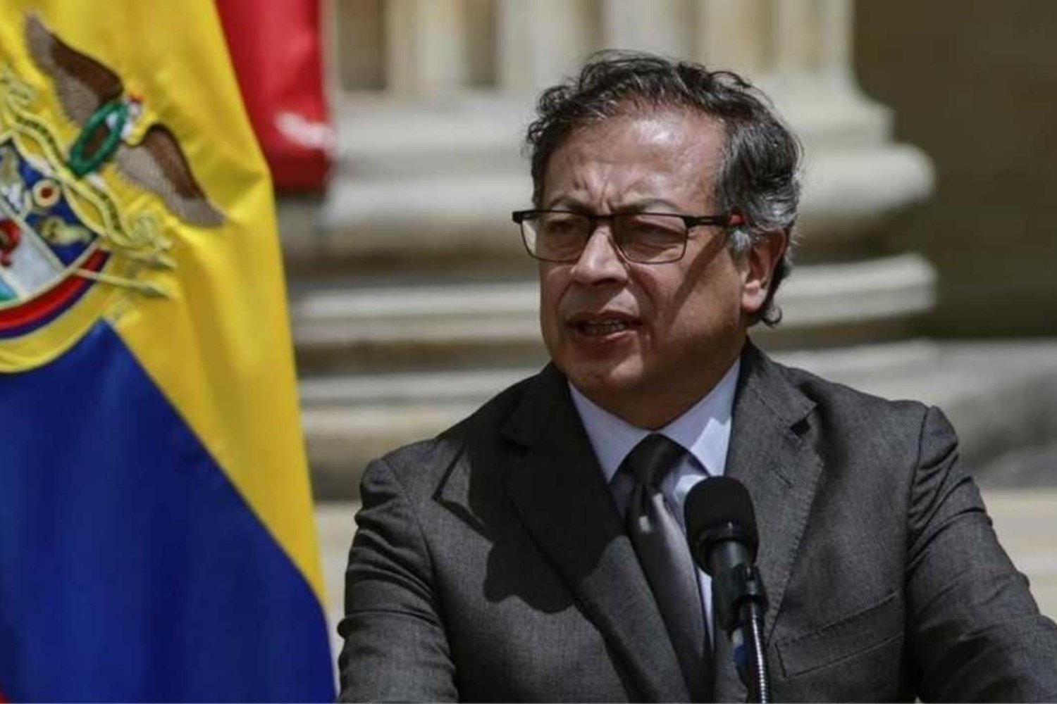 Kolombiya Başkanı Petro Trump'ın Venezuela açıklamalarına sert yanıt verdi