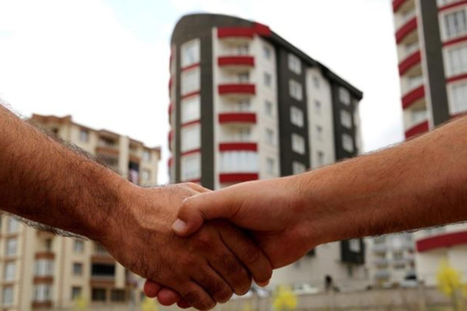 Türkiye Konut Satışları 2025'te %14,3 Artışla 1,69 Milyonun Üzerine Çıktı