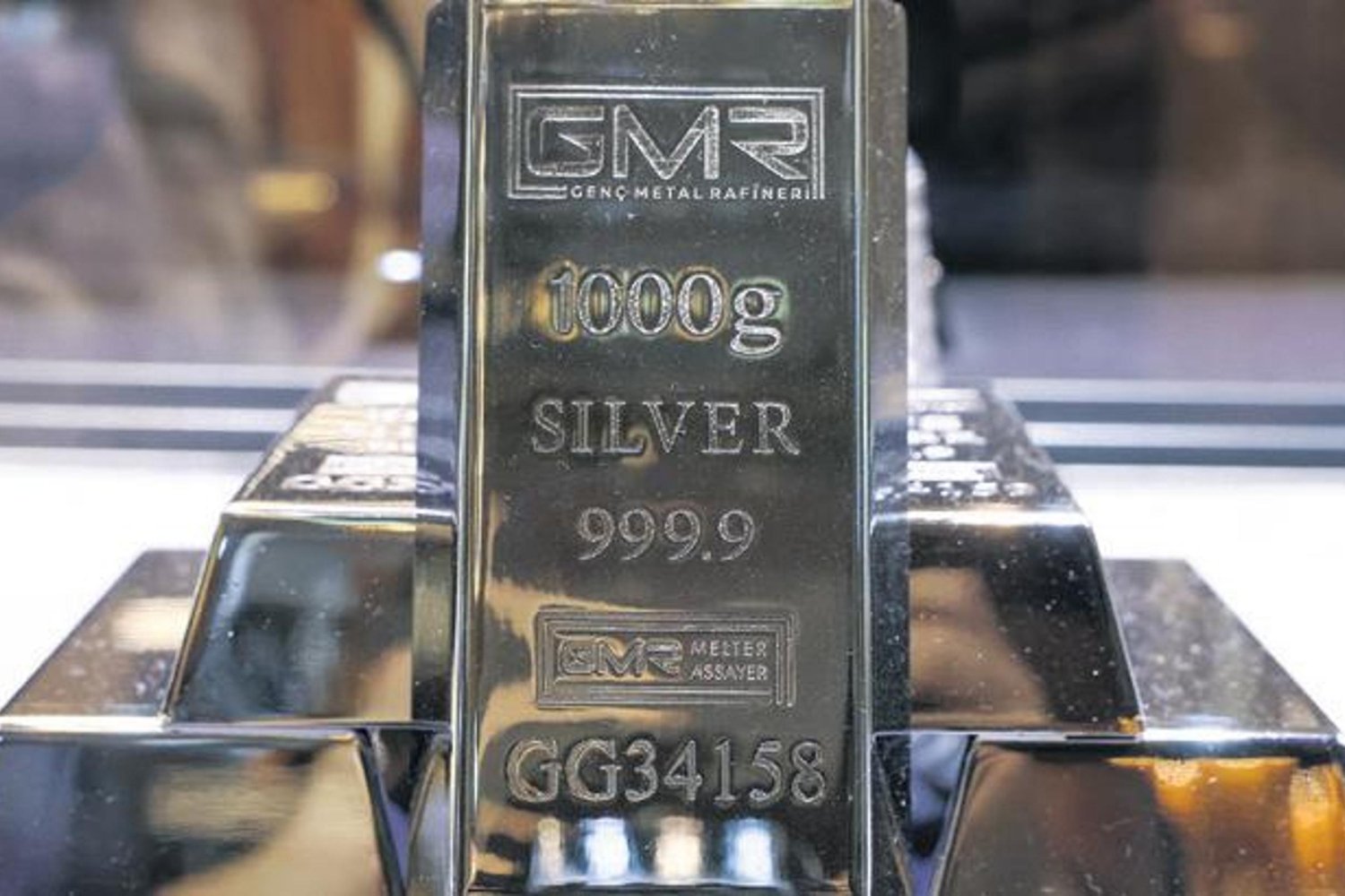 Altın ve Gümüş Fiyatları Rekor Kırdı: 2024'te Yatırım Fırsatları Artıyor