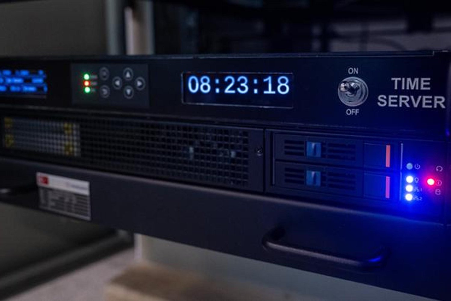 Milli Zaman Sunucusu TimeMaster ile Savunma ve Sivil Alanda Devrim