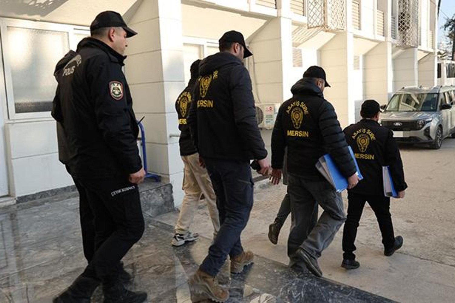 Sahte İlanlarla Dolandırıcılık Çetesi Çökertildi! 28 Şüpheli Gözaltında