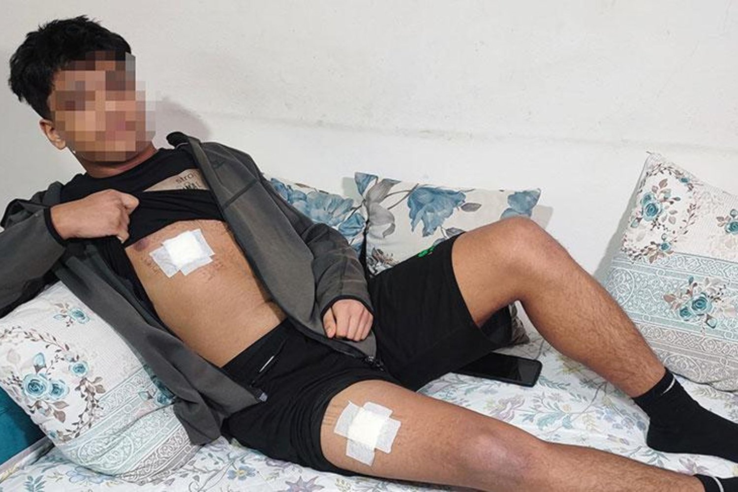 Akran Zorbalığı ve Bıçaklama Olayı: 2 Çocuk Tutuklandı, Bıçakçı Halen Kayıp