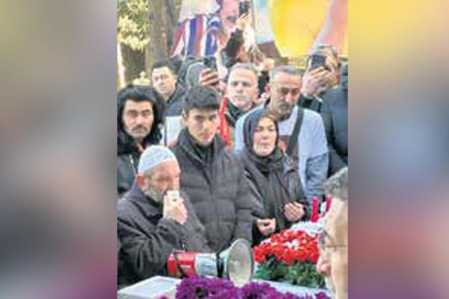 Sanatçı Mesut Yılmaz'ın Anısıyla Yeniköyde Anlamlı Ziyaret