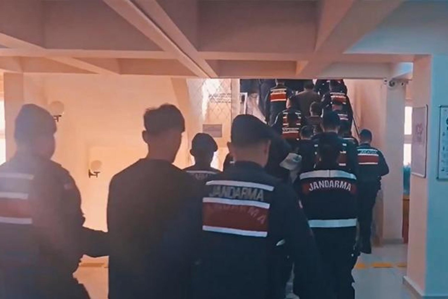 Organize Suç ve Rüşvet operasyonlarıyla büyük başarı: 89 şüpheli yakalandı!