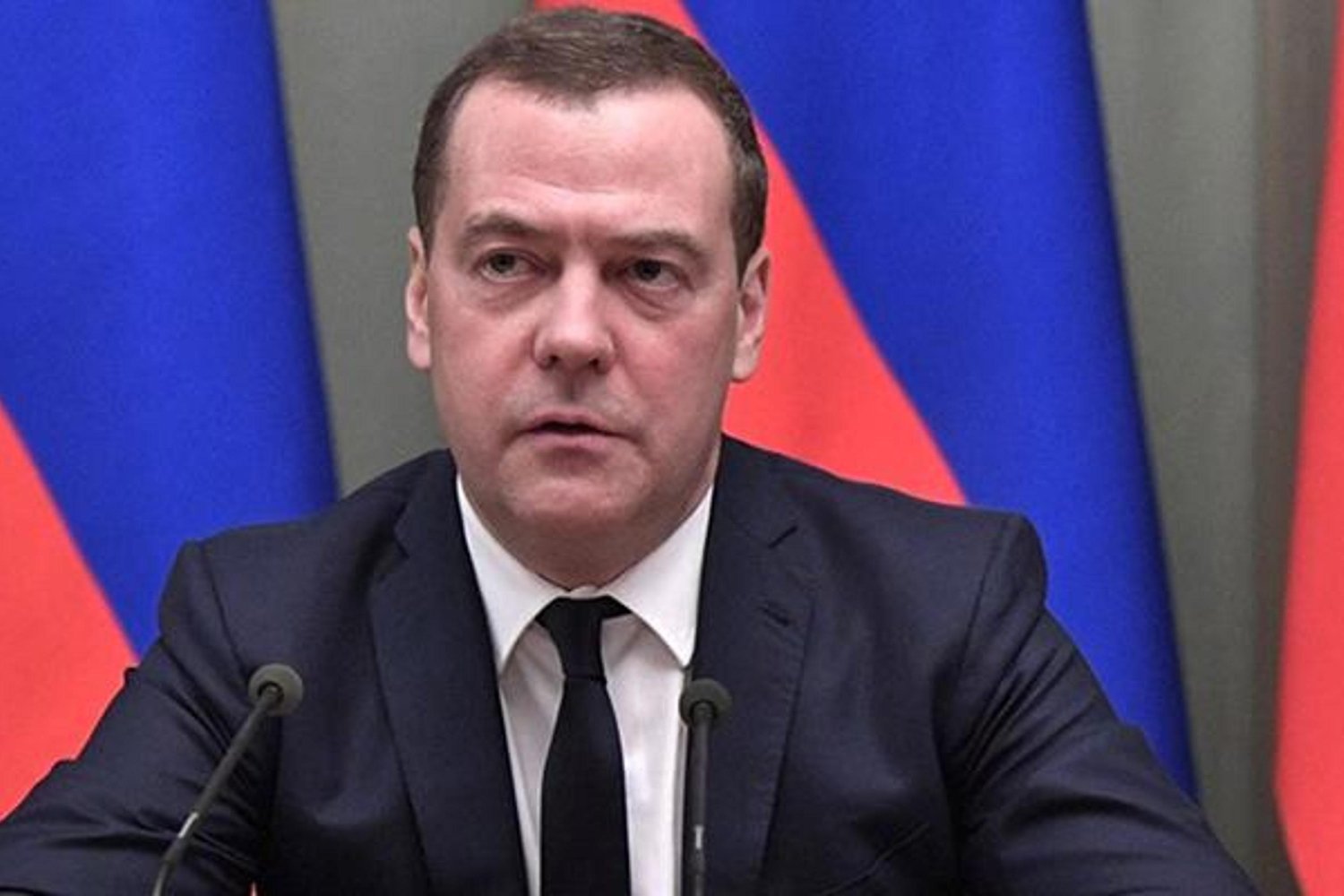 Rusya’dan Avrupa’ya Savaş Çağrısı: Medvedev Sert İfadelerle Eleştirdi