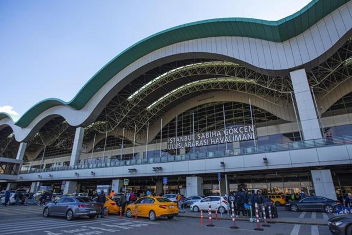 İstanbul'a Kar Yağışı Geliyor! Yoğun Kar Uyarısı ve Olası Tatil İhtimali