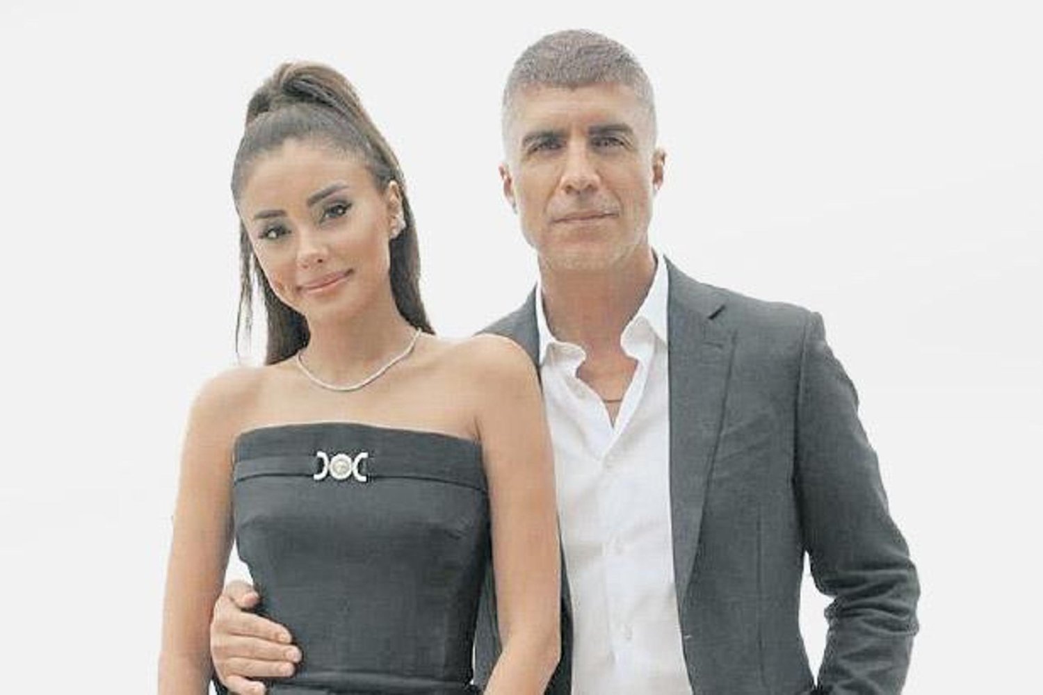 Samar Dadgar'ın Yorumunu Şarkıcı Gururla Paylaştı