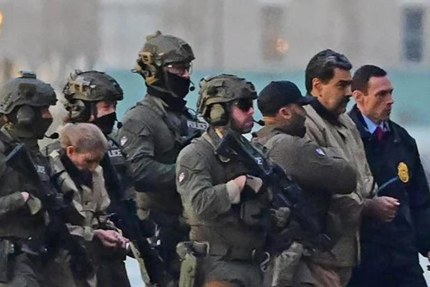 Uluslararası Hukukta Maduro'nun Durumu: Savaş Esiri mi Yoksa Sivil Mi?