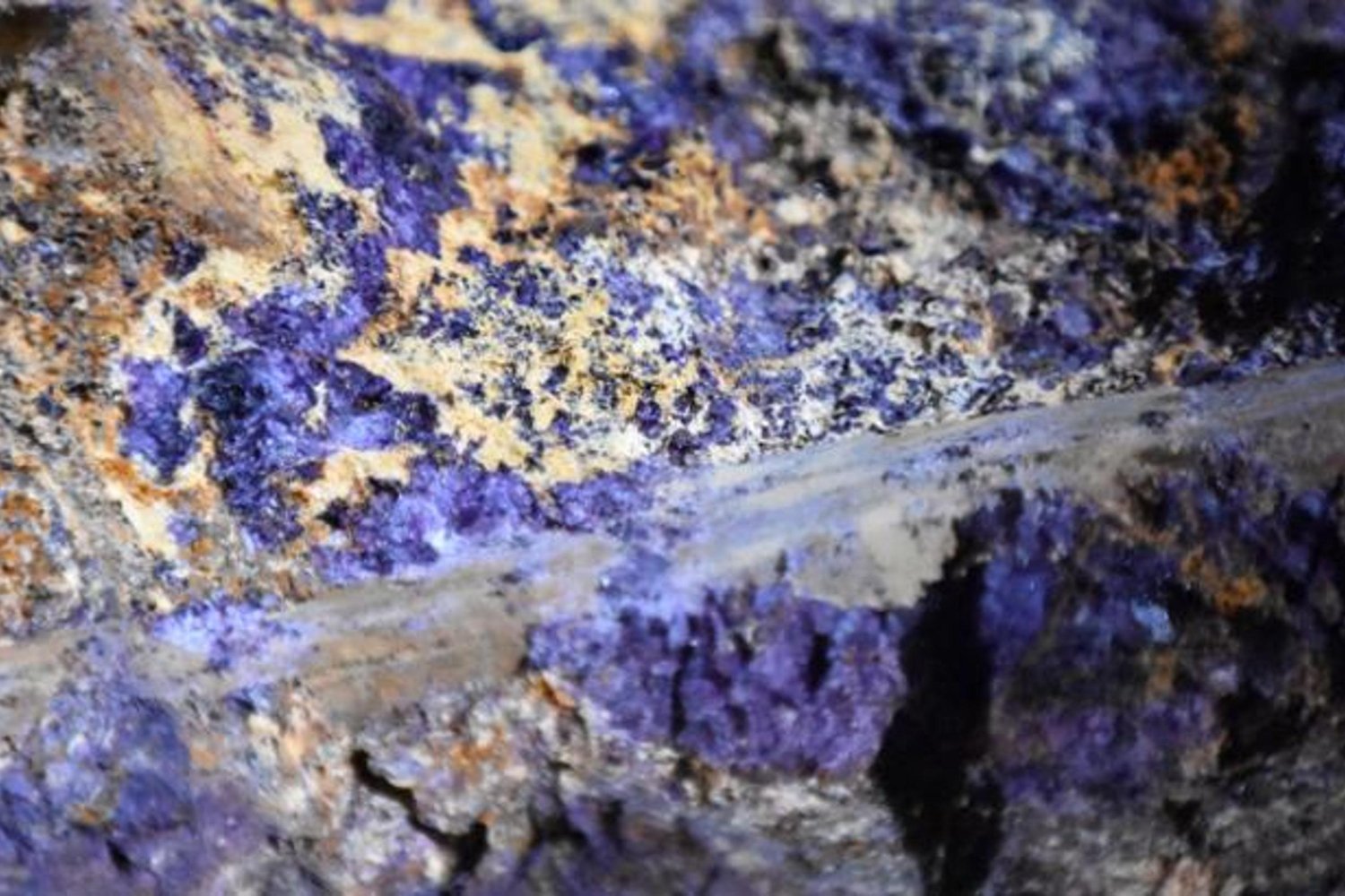 Nadir Toprak Elementleri Türkiye'nin Stratejik Gücü Olabilir