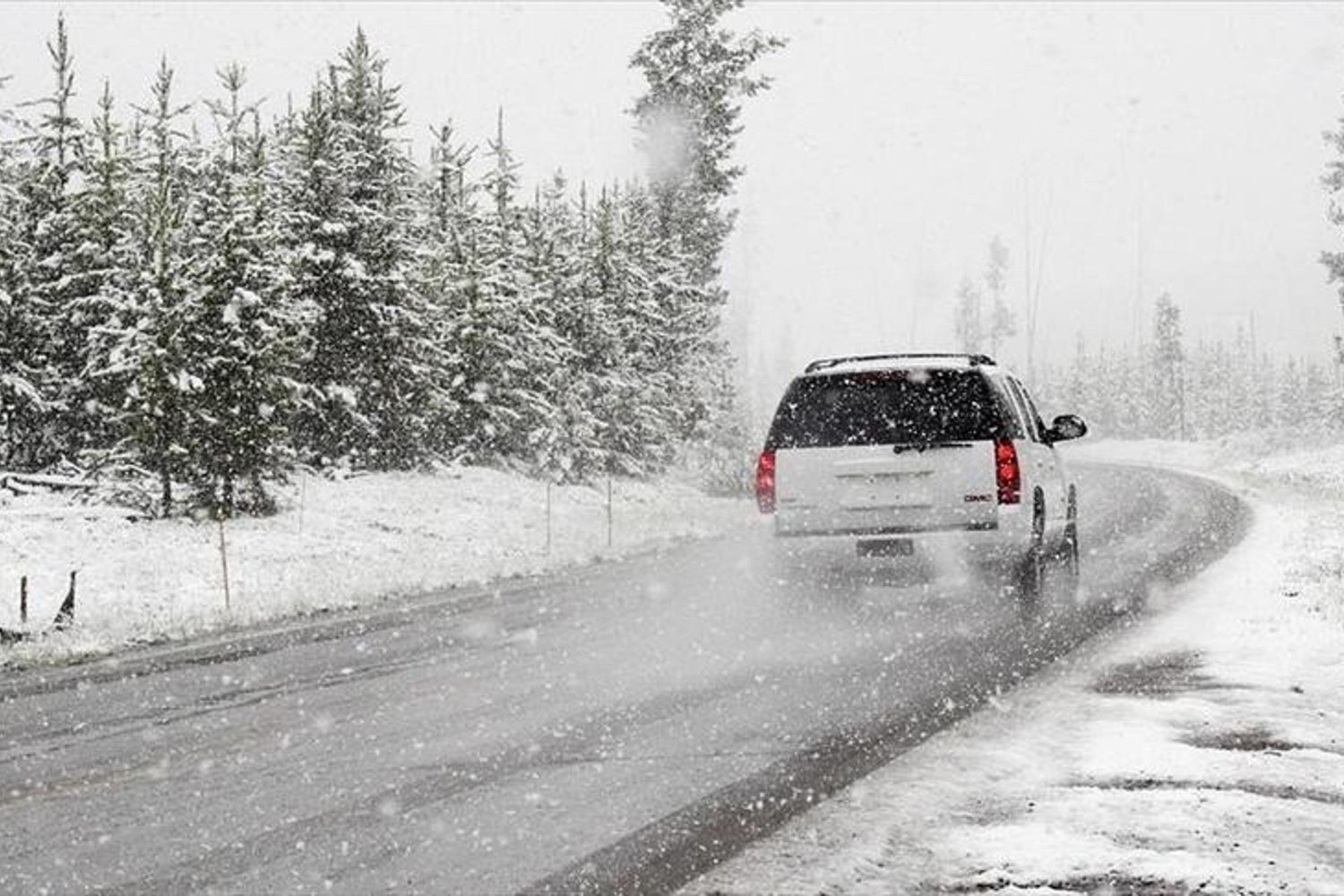 Kış Aylarında Lastik Basıncı Güvenli Sürüş İçin Çok Önemli